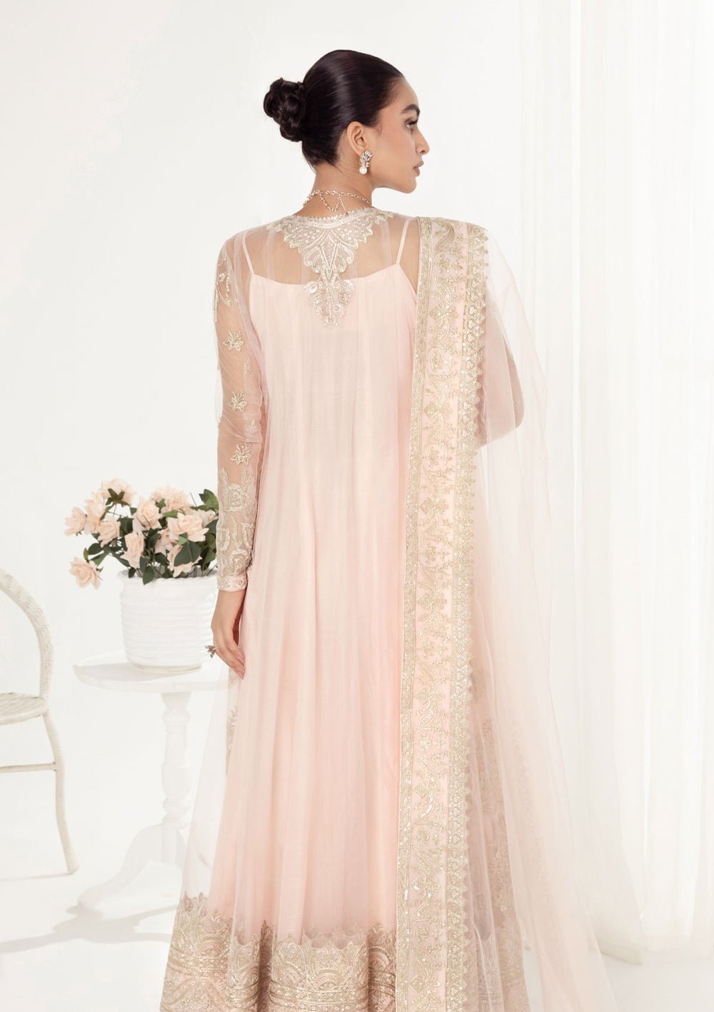 aik-atelier-unstitched-2022-vol-1-look-01-3.jpg