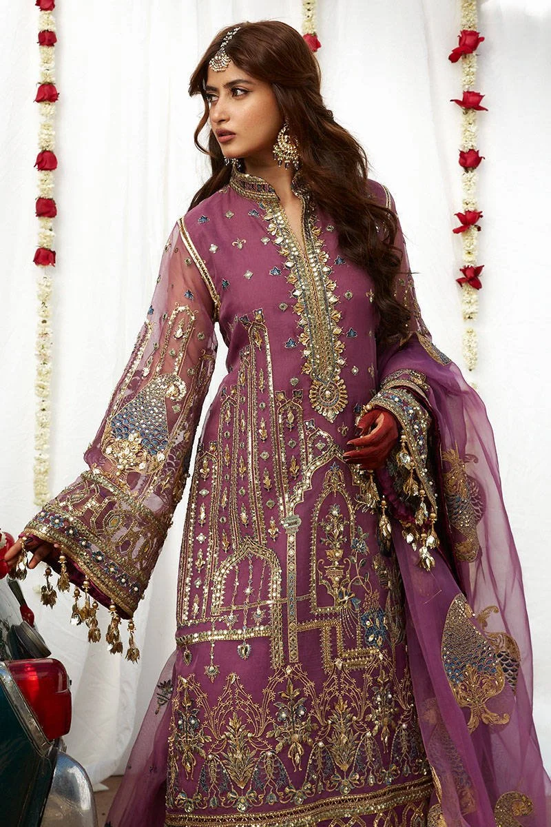 LatestPakistaniWeddingGhararaDressinPremiumOrganza_1800x1800.jpg
