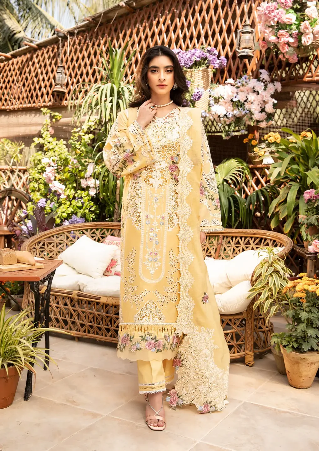 Pakistani Luxury Lawn 2025 Suit Unstitched 3 Piece 231.96- Formal Collection | Latest Pakistani Punjabi Suits Salwar Suits Designers Wear.
