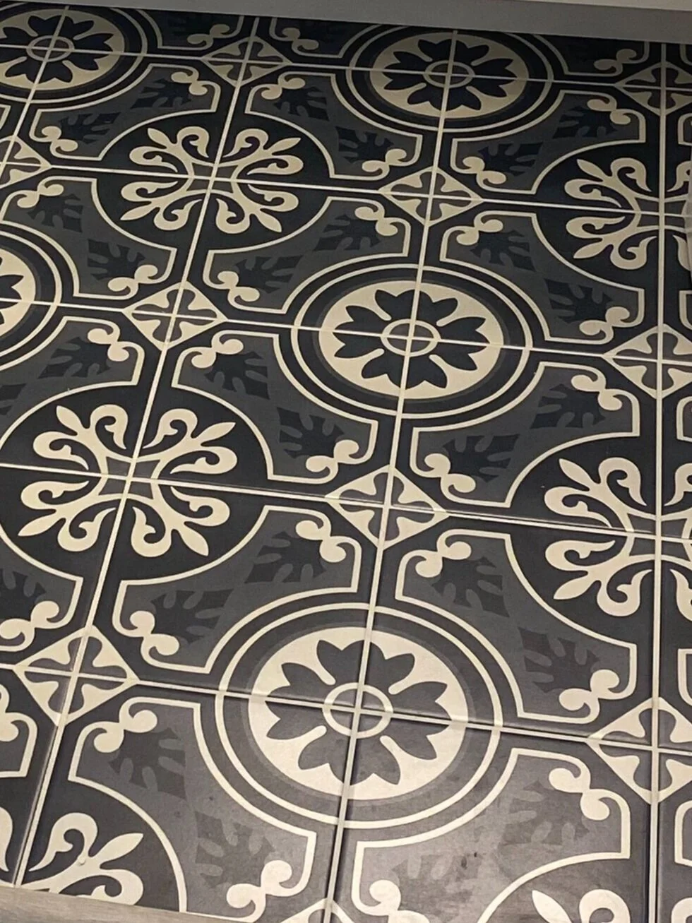 LGC-4213+Pattern+Floor+Tile.jpg