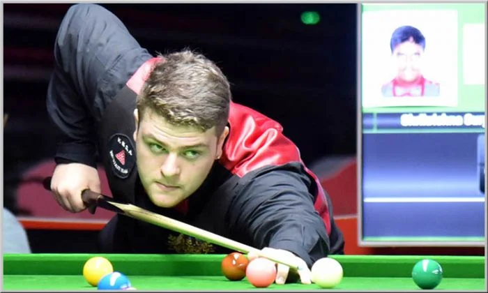 Marc Fridman in the round robin stages of the World U/21 Junior Championship