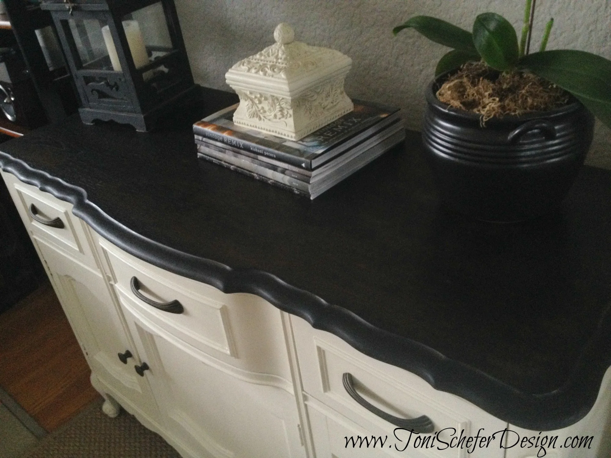 Here is a picture of the ebony stained top which I also covered with 4 coats of wipe on poly. I love the smokey gray brown colour. I’m thrilled how it turned out and I am going to keep this piece for myself for now and use it as a TV stand in our basement.