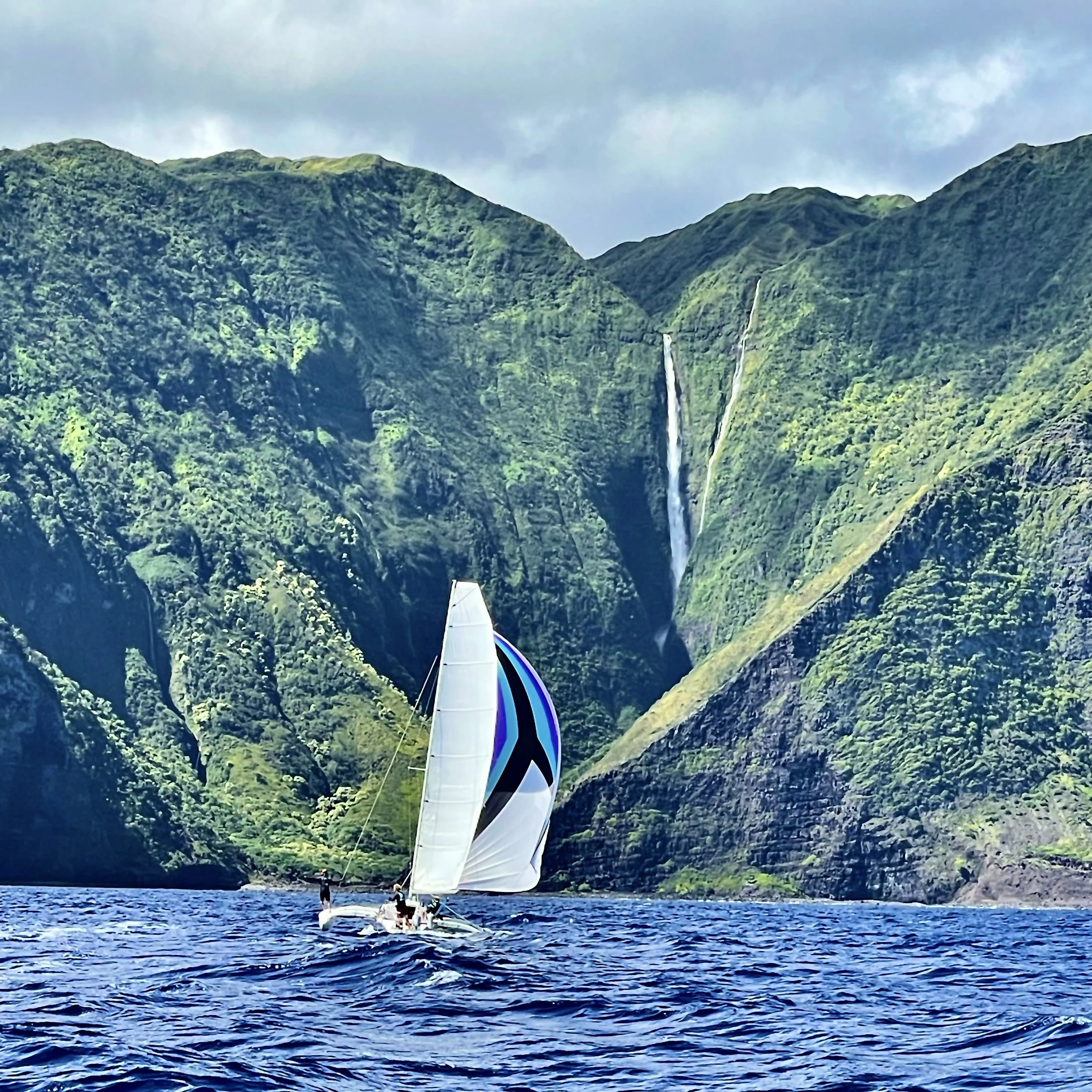 Cruise the Island Private Sailing Excursions on Oahu
