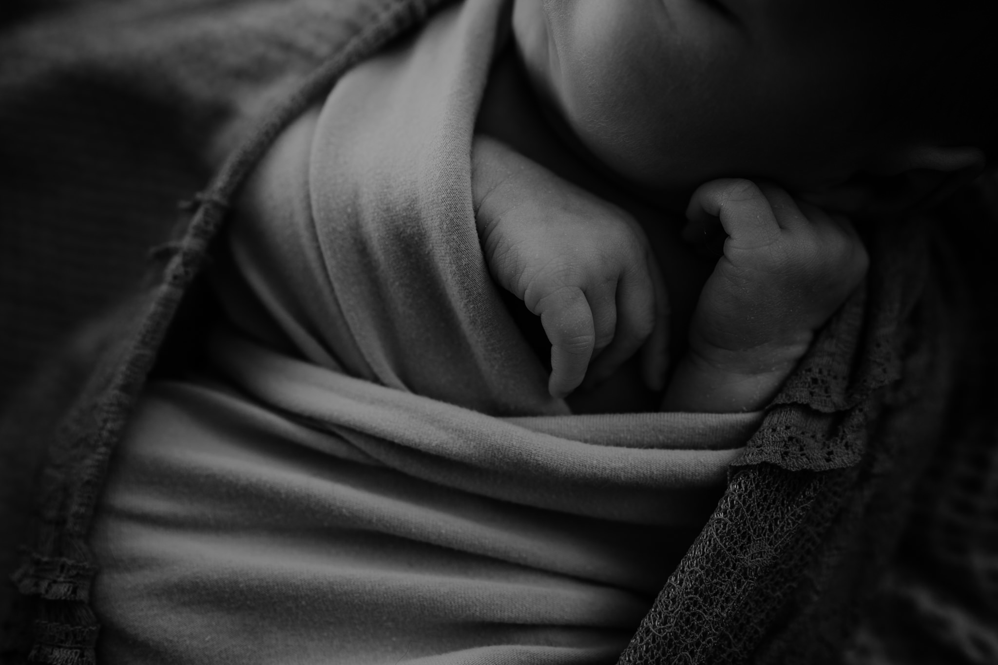 black and white close up details hands newborn baby girl black and white artistic newborn photographer ni