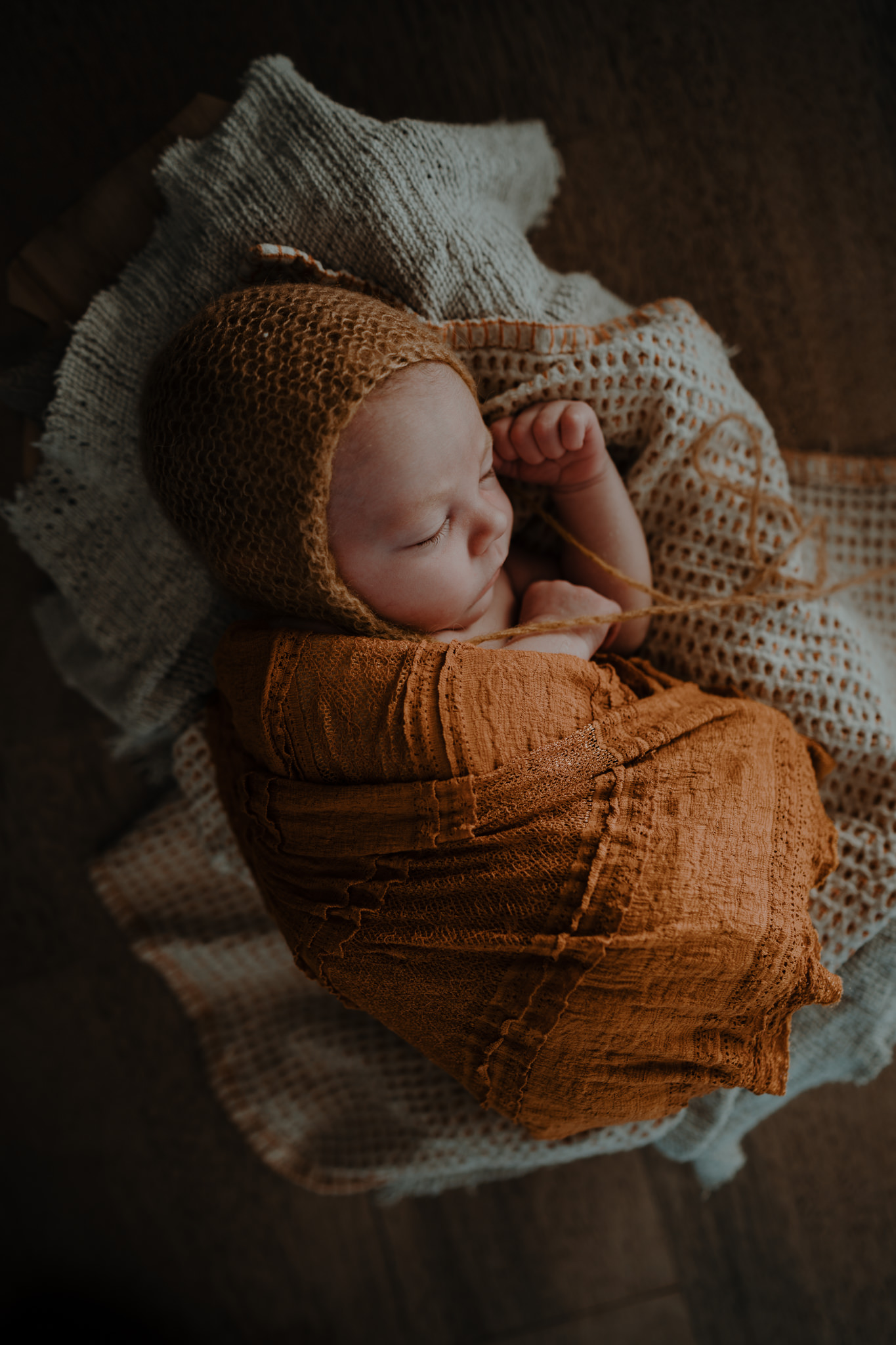 The-snug-sessions-NI-Newborn-Photographer-belfast-A-41.jpg