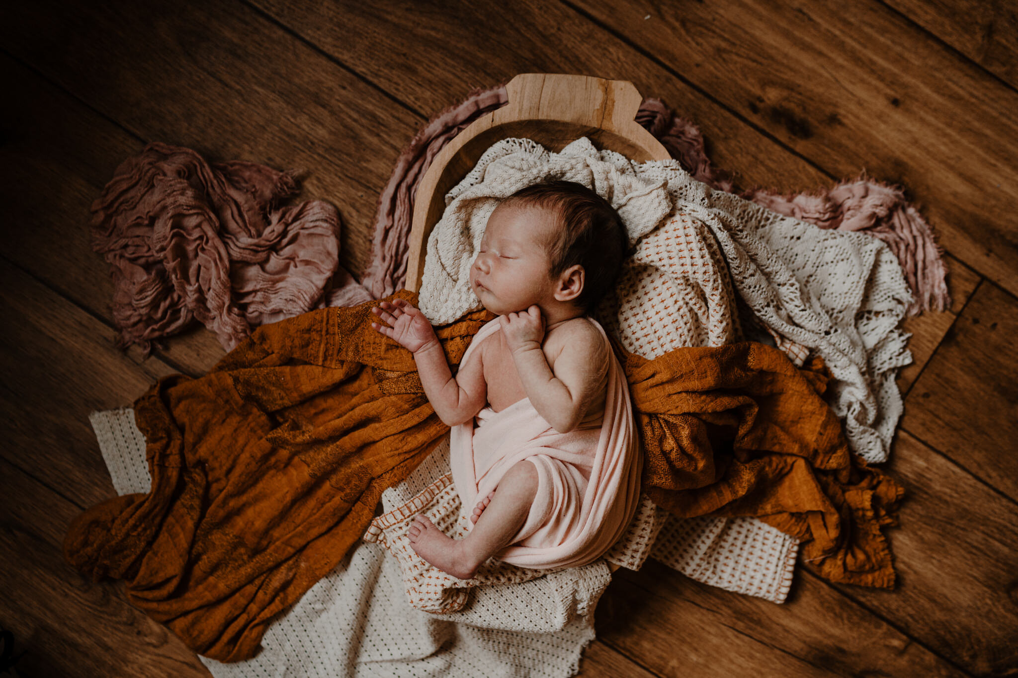 in home newborn photograher belfast baby girl