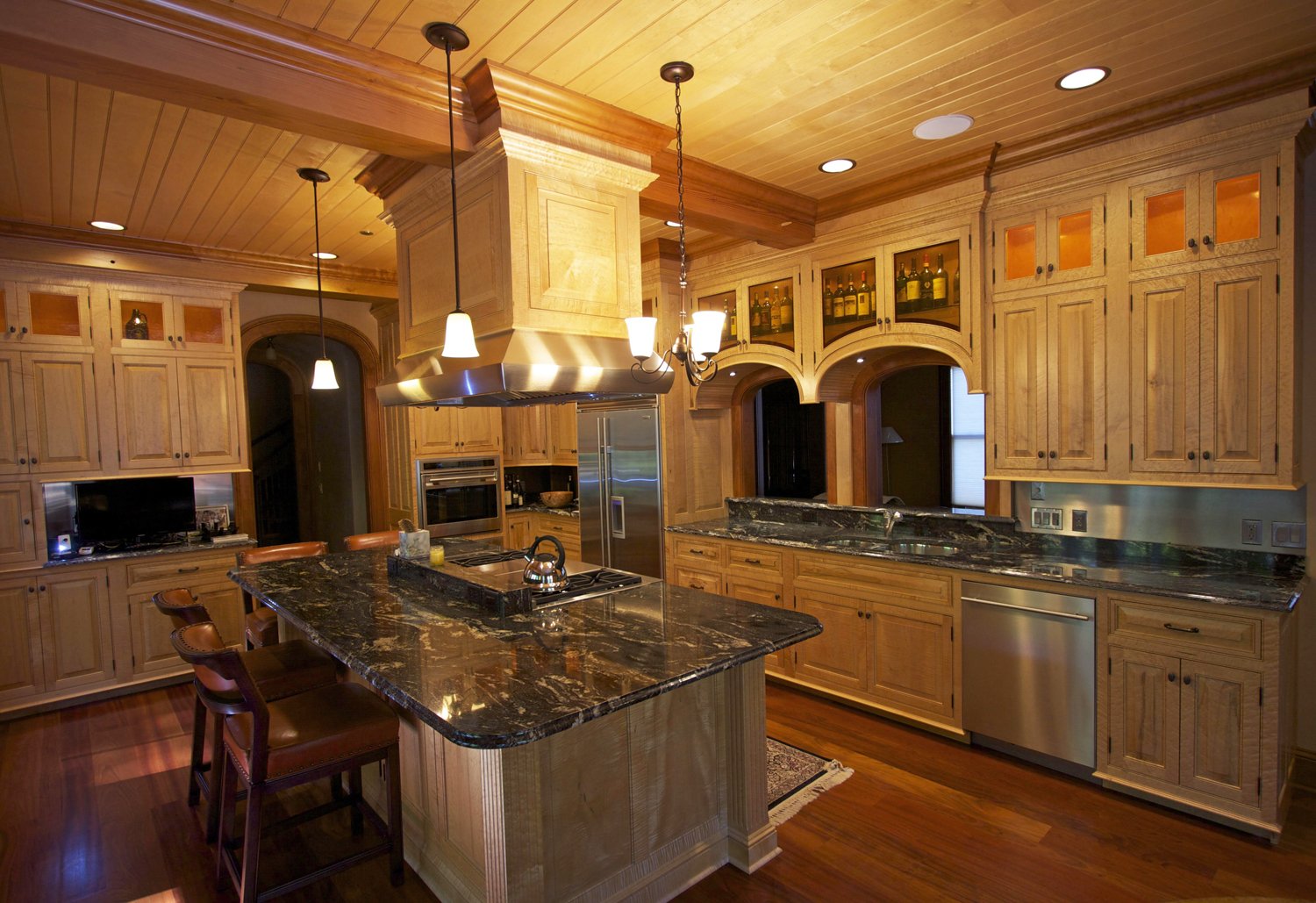 BANCROFT CUSTOM WOODWORKS