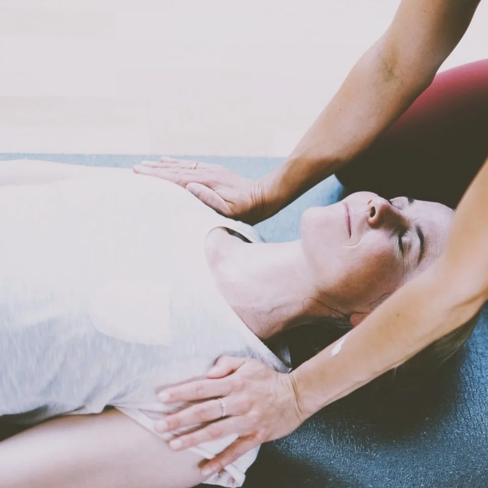 DECEMBER SPECIAL 💫
10% auf alles🤩❣️

Wow😍, den ganzen Dezember &uuml;ber erh&auml;ltst du mit dem Code &bdquo;christmas2025&ldquo; ✨10% Rabatt✨ auf alles: ob es Tickets, Zehnerkarten oder Monatsabos f&uuml;r dich sind oder auch unsere Gutscheine, 