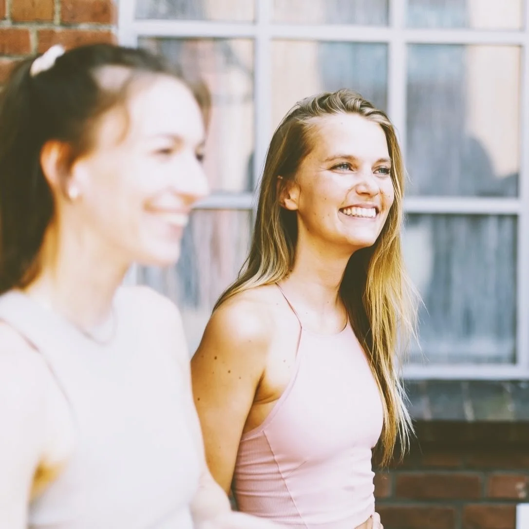 3er-Ticket f&uuml;r 45&euro; 😀💕

Den ganzen M&auml;rz &uuml;ber erh&auml;ltst du unser 3er-Ticket f&uuml;r nur 45&euro;.🫶🏻☺️

Mit diesem Ticket kannst du unsere Kurse in beiden Studios, ebenso online besuchen. Das Ticket ist ab Kaufdatum f&uuml;r