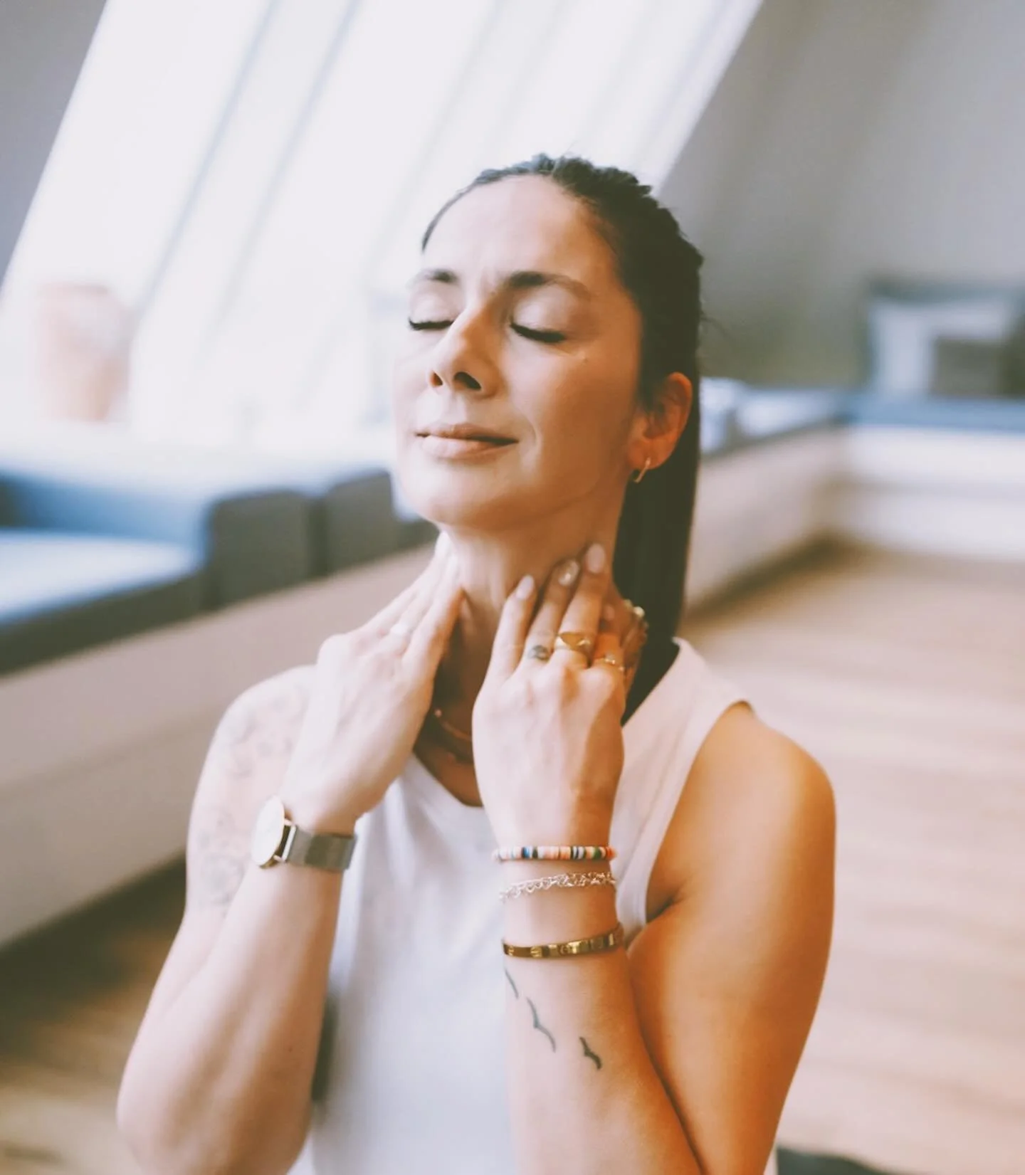 LYMPH LOVE💕
mit Halima @hali.moves 

Genie&szlig;e einen Nachmittag, in dem dich eine neurozentrierte Yogapraxis in die Stille und Entspannung f&uuml;hrt🫠und bewusste Bewegung und Ber&uuml;hrung dein Lymphsystem all die Aufmerksamkeit schenkt, die 