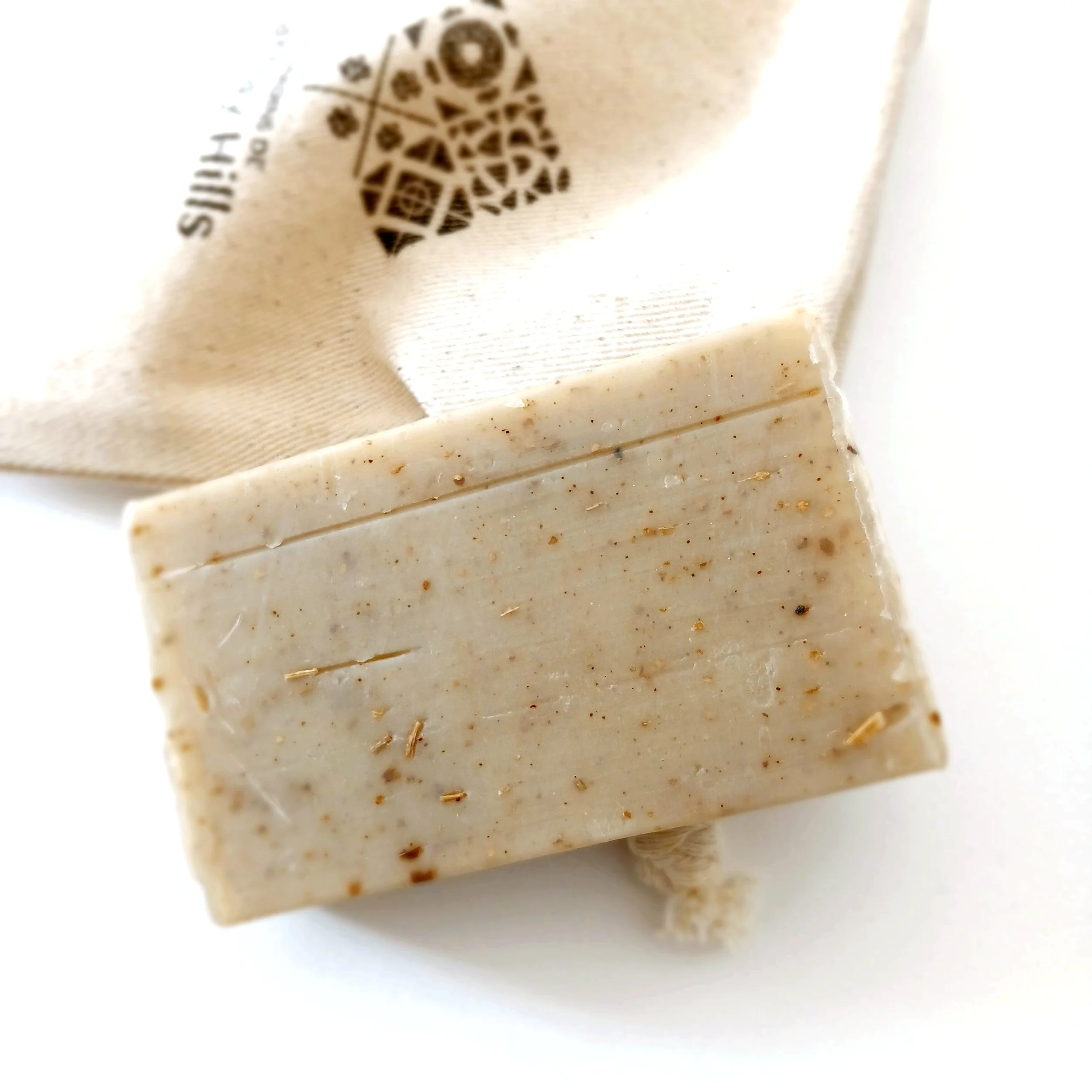 Savon surgras à la verveine citronnée, au beurre de karité, enrichi en huile d’argan biologique