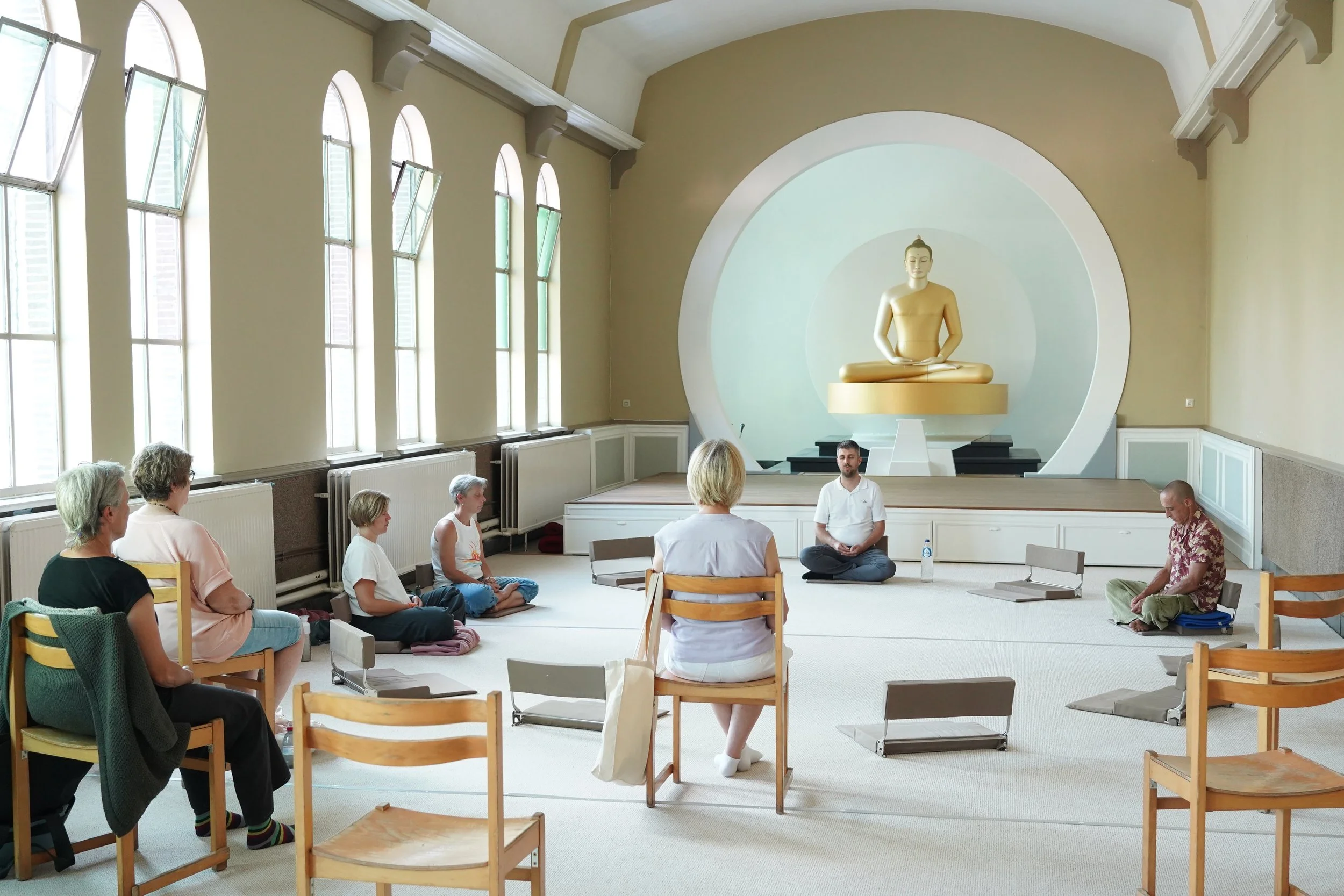 meditatie in kapel.JPG