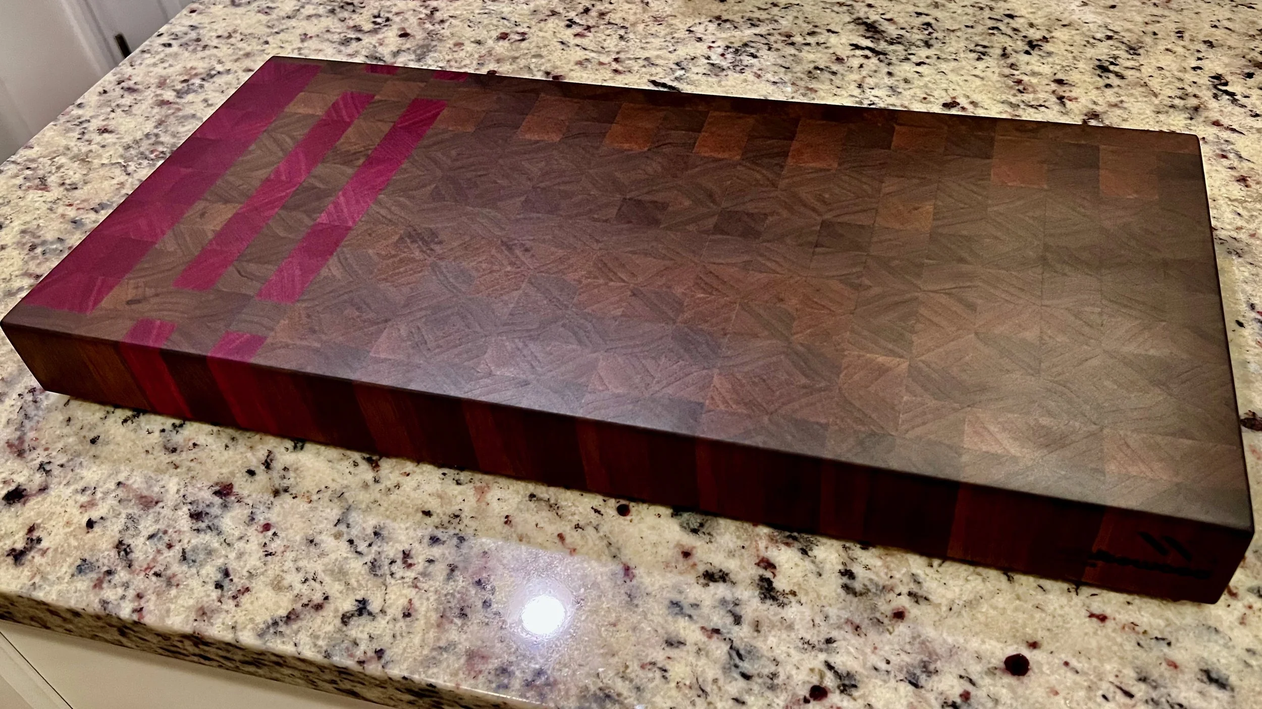 walnut / purple heart end-grain cutting board
