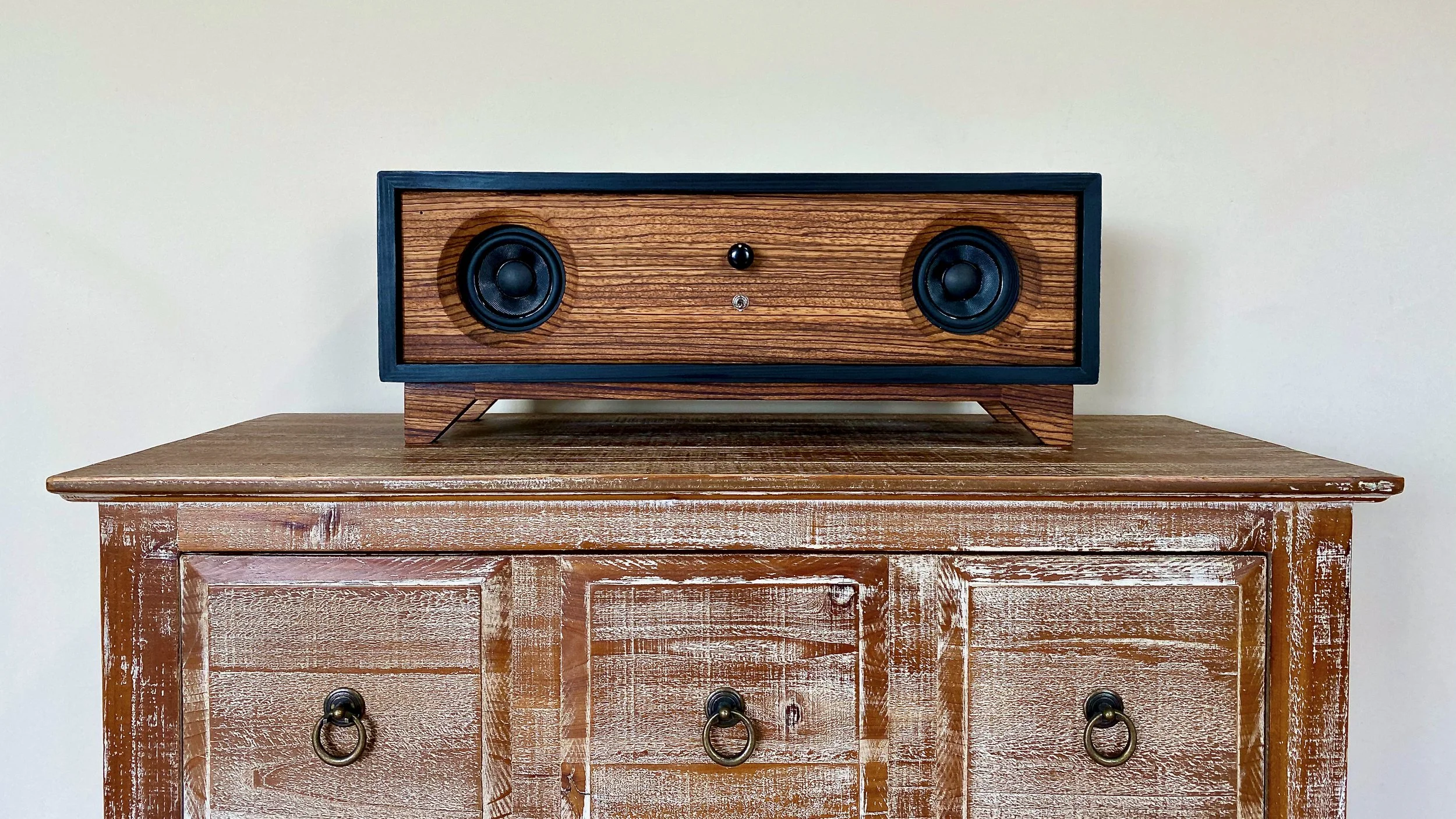 zebrawood bluetooth speaker