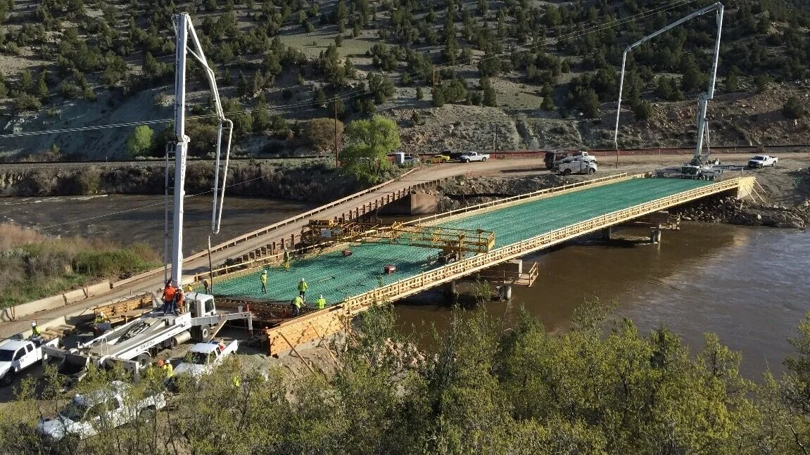 Front+Page+2+Catamount_Bridge+Construction_2016-05-23_1.jpg