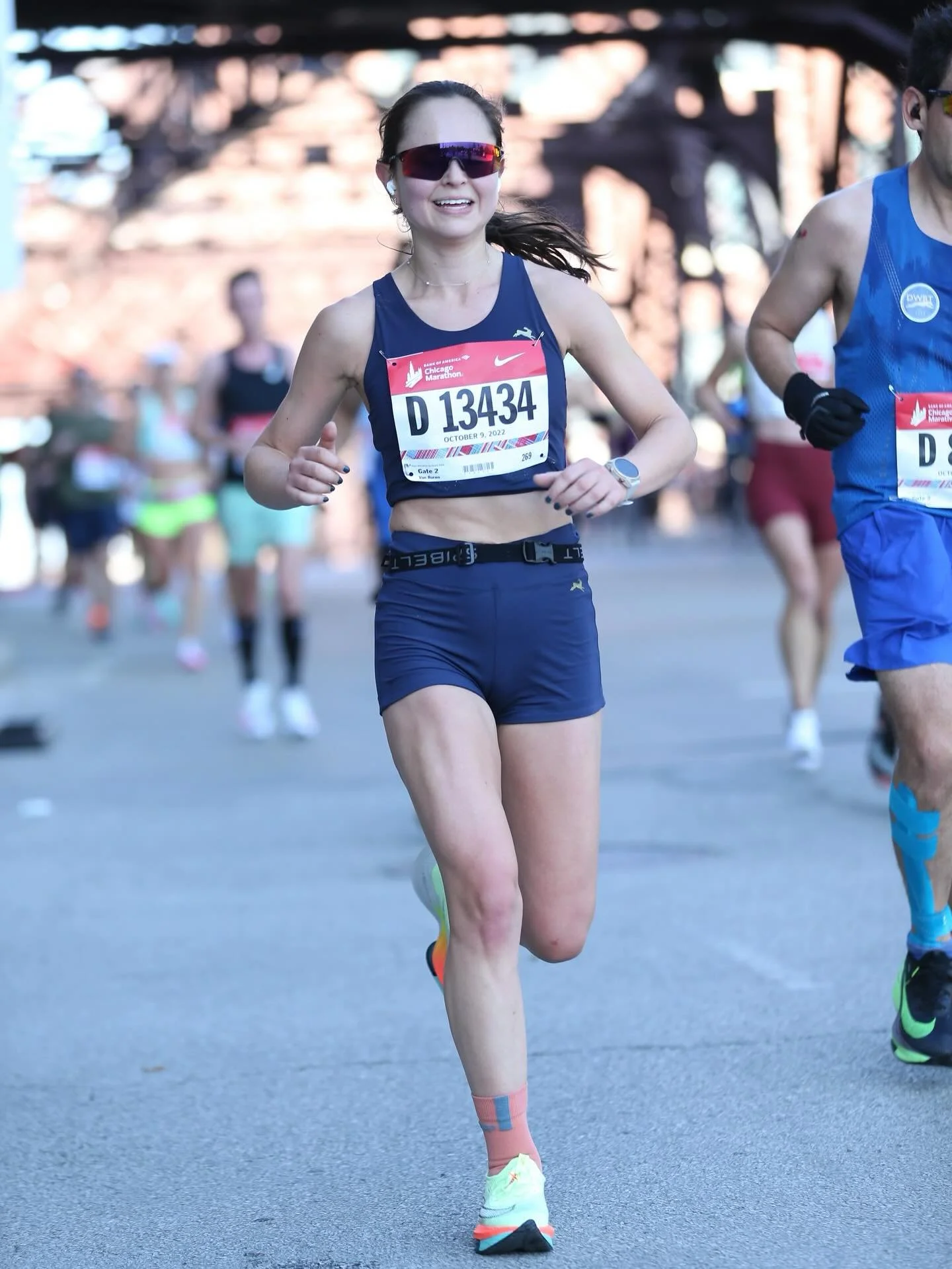 🚨🚨PSRC RUNNER SPOTLIGHT
@goodgirlzgomad 
〰️
Hometown: NYC baby! 🗽
〰️
Favorite running route: The big Central Park loop 🔁
〰️
Must have running gear: Oakleys sunglasses (saving $ to upgrade to the Metas!!) 🕶️
〰️
Favorite running memory: NYCM &rsqu