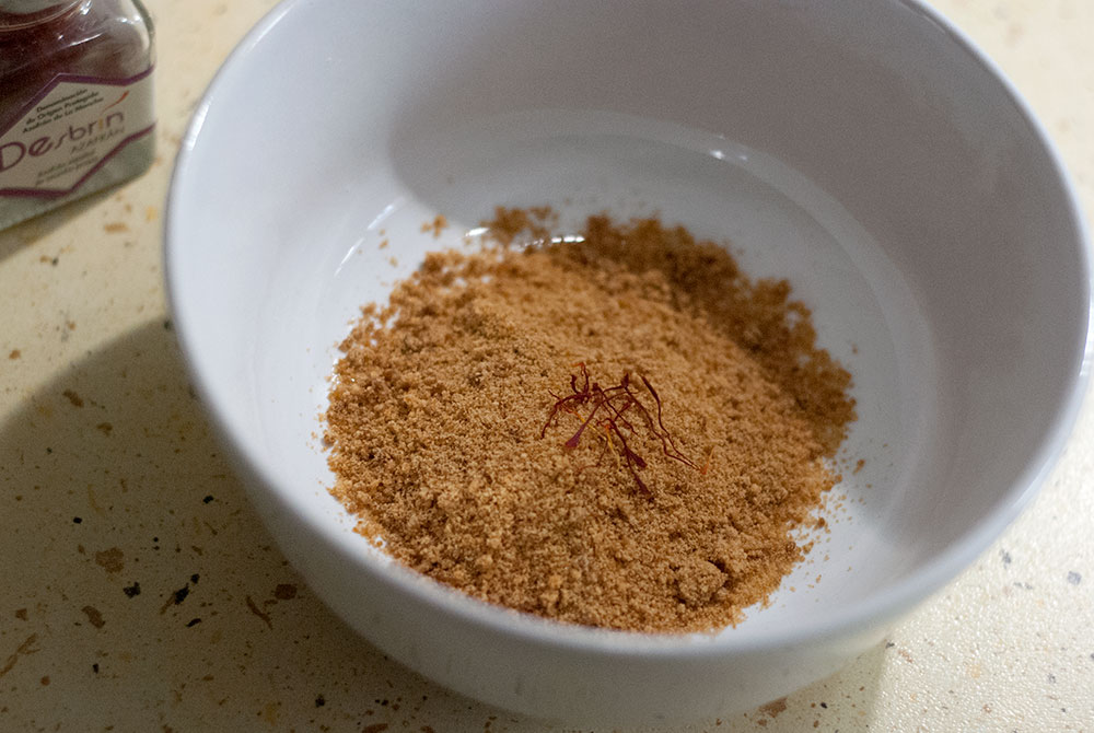 Preparar postres con Gallette de crema de azafrán y mango