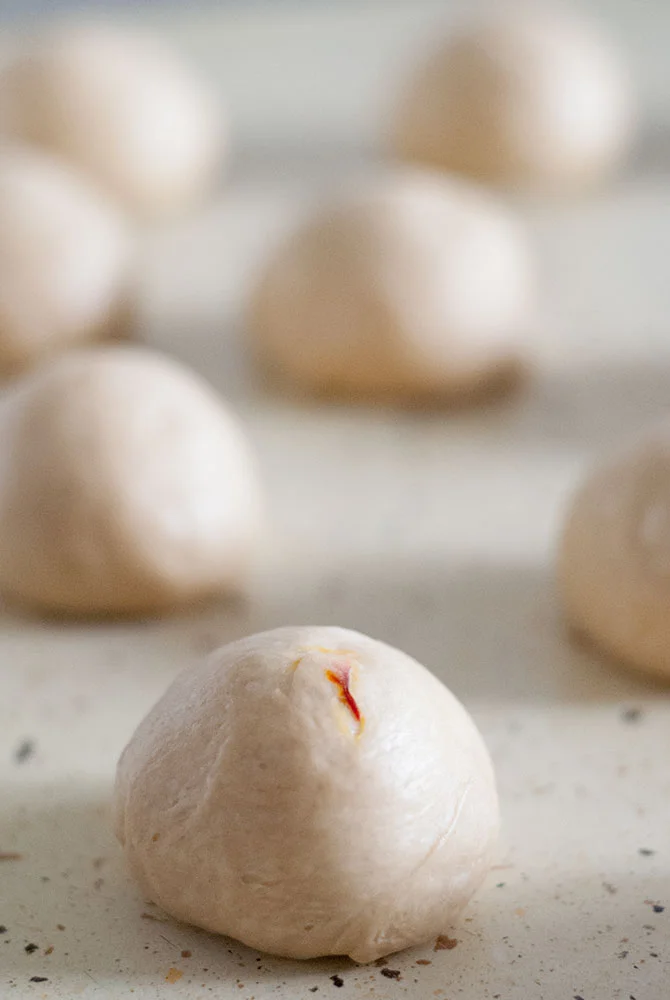 bollos-suecos-azafran-desbrin-lussekatter_06.jpg