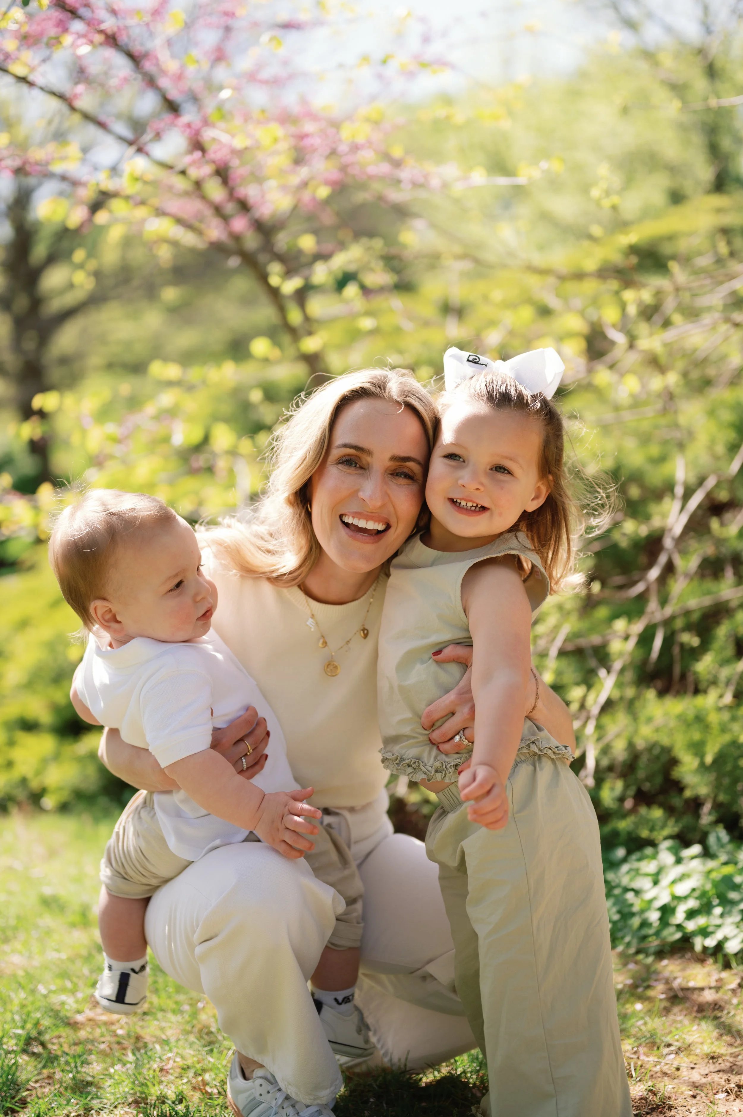 To show their faces or not