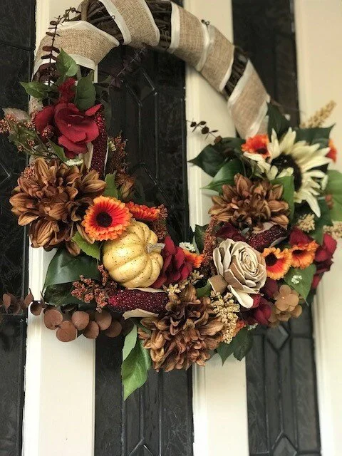 White Pumpkin &amp; Sunflower Harvest 