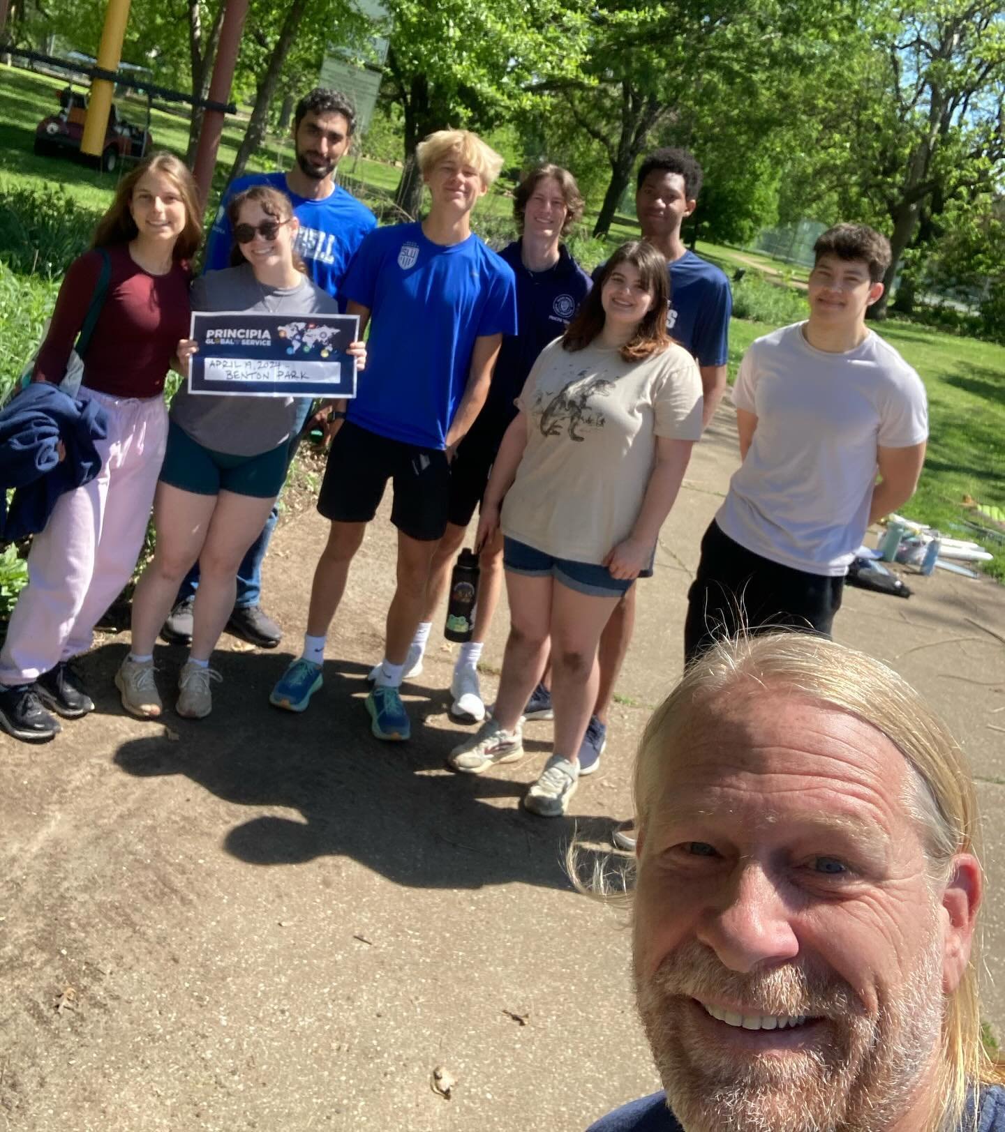 Huge shoutout to Dan Guenther, our amazing, bold and always-there-when-you-need-him parks expert for rallying some clean up troops to clean up after lightning struck a tree in Benton Park! Comment if you want in next time we hit the park!