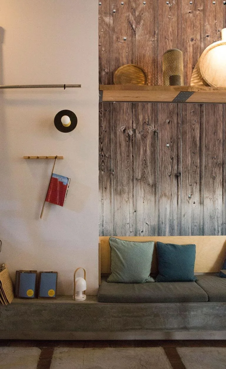 wooden-wall.jpg