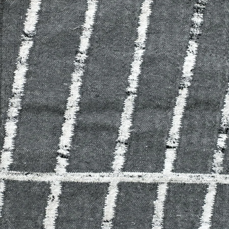 CRACK_charcoalswatch_900x900_crop_center.jpg
