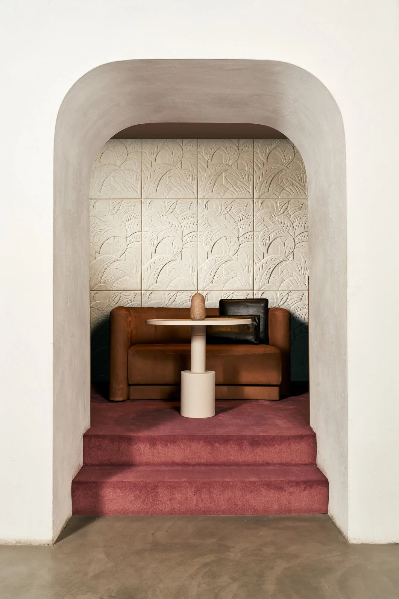 Babylon_Medjoul_97021_Roomshot_Web_HR-fullscreen.jpg