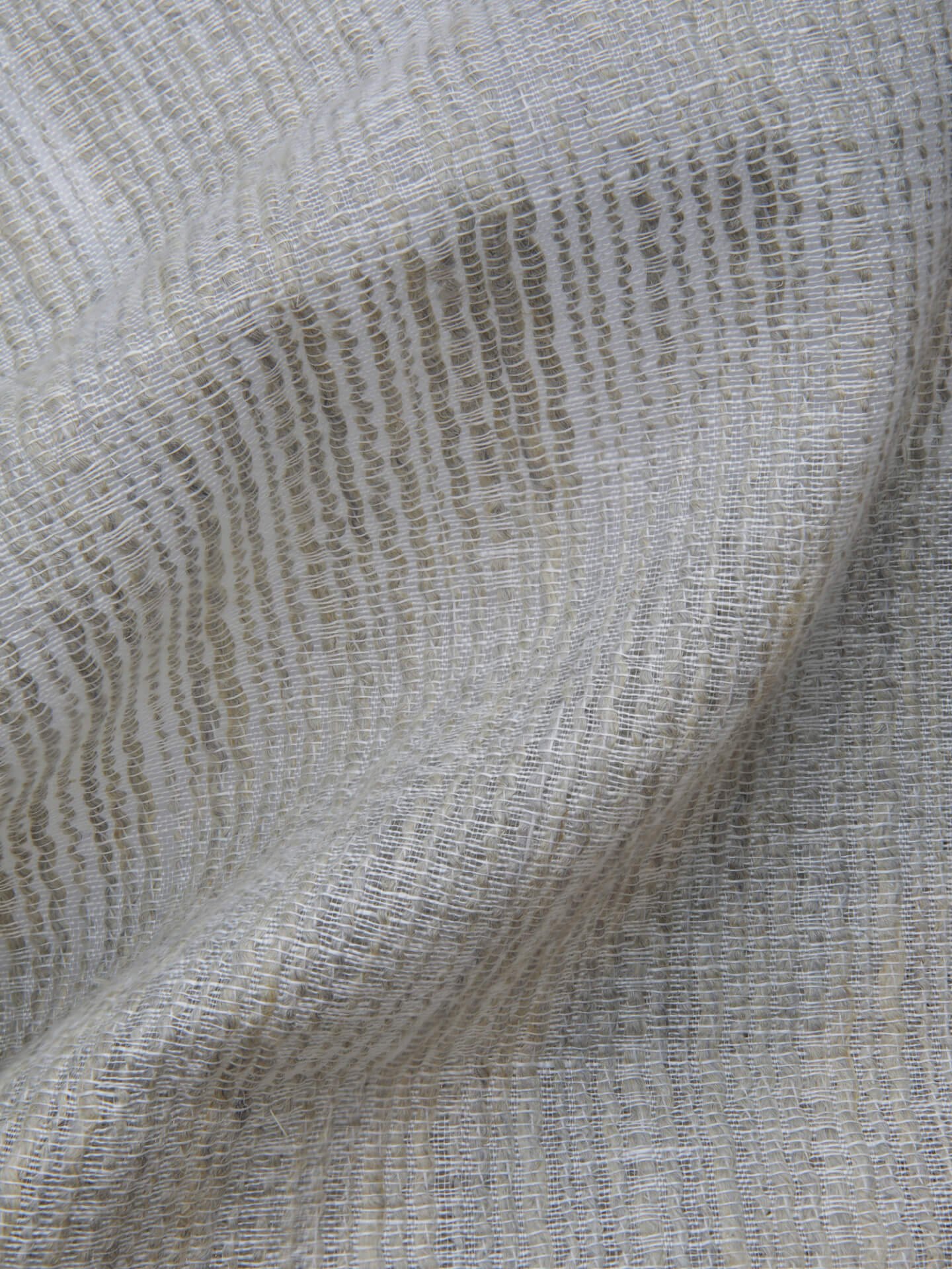 Variation De Laine Taupe