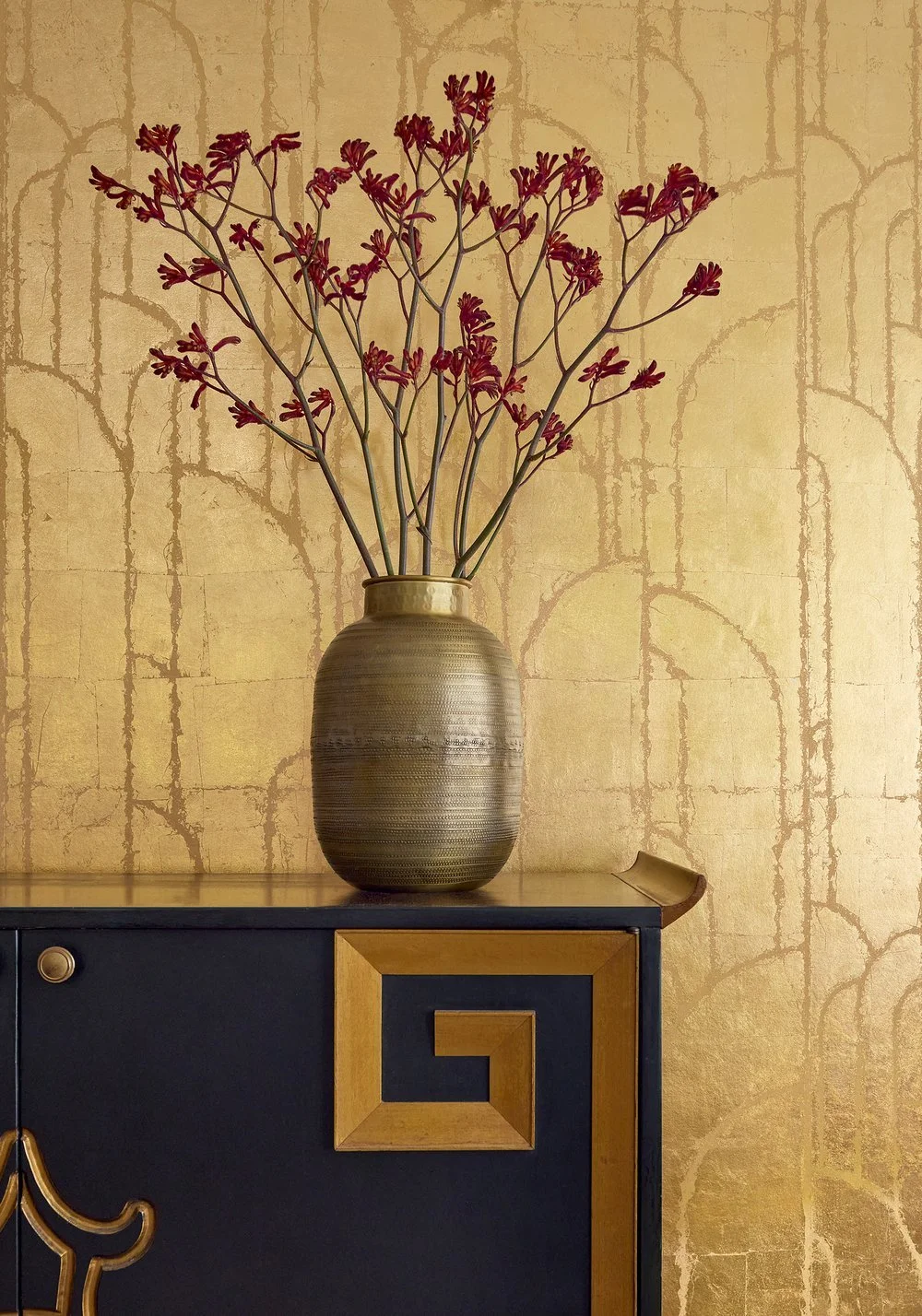 Yutori-DecoMoonWP-gold-detail.jpg