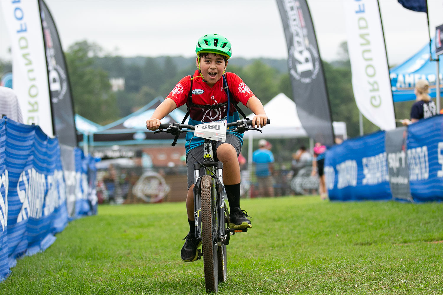 Become a mountain biker! Find a team in your area or race as an independent rider.