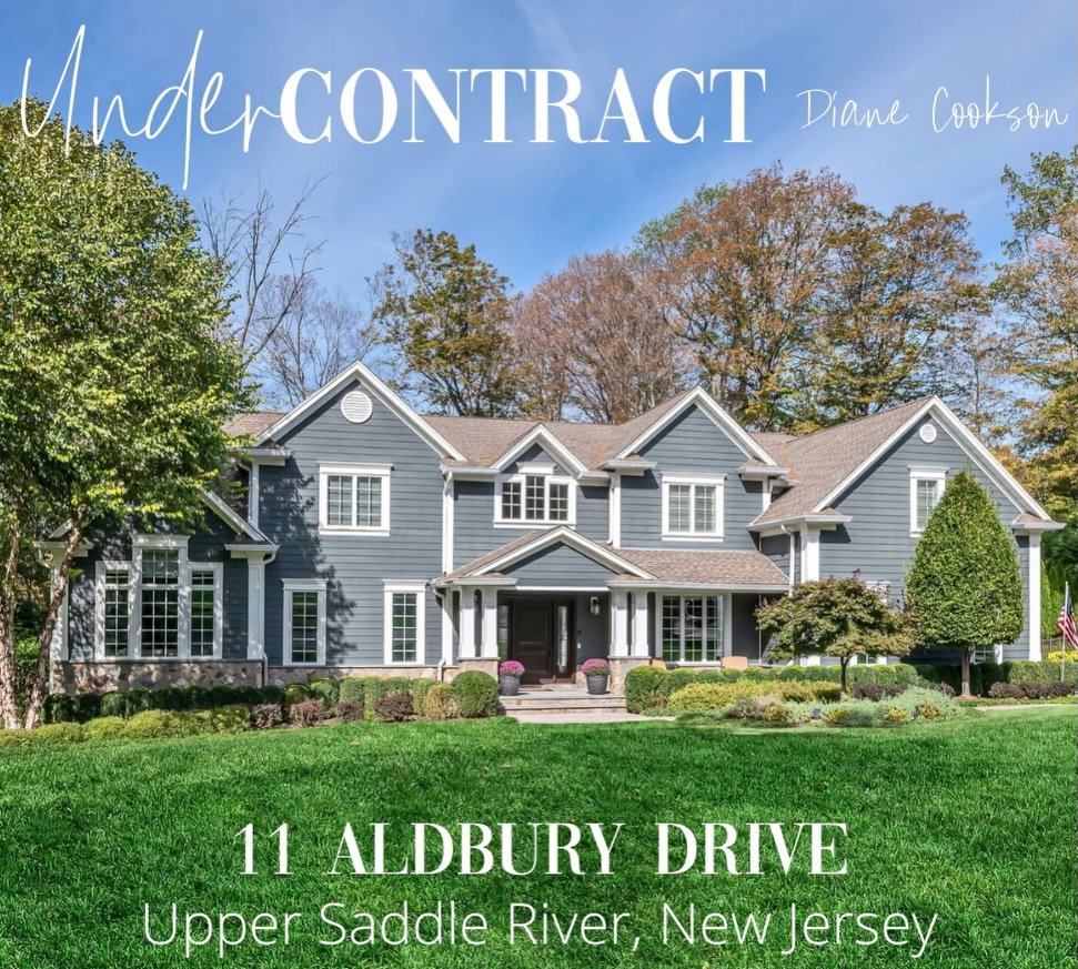 UNDER CONTRACT💫🎉

This is what strategic luxury marketing delivers ✨
 Listed to under contract in just 8 days 27 private showings in 4 days Multiple offers

A stunning custom residence at the end of a double cul-de-sac in the coveted East Hill. Imp
