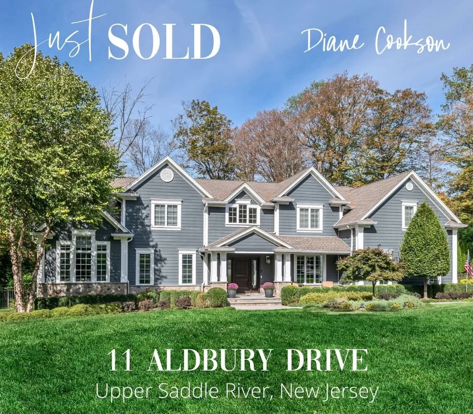 🎉 JUST SOLD 🎉

After 4 days of scheduled showings and multiple offers, 11 Aldbury Drive is officially sold 🌟 One of my favorite homes &amp; sellers that I had the privilege to represent 💕🏡

With the right strategy, intentional timing, and strong