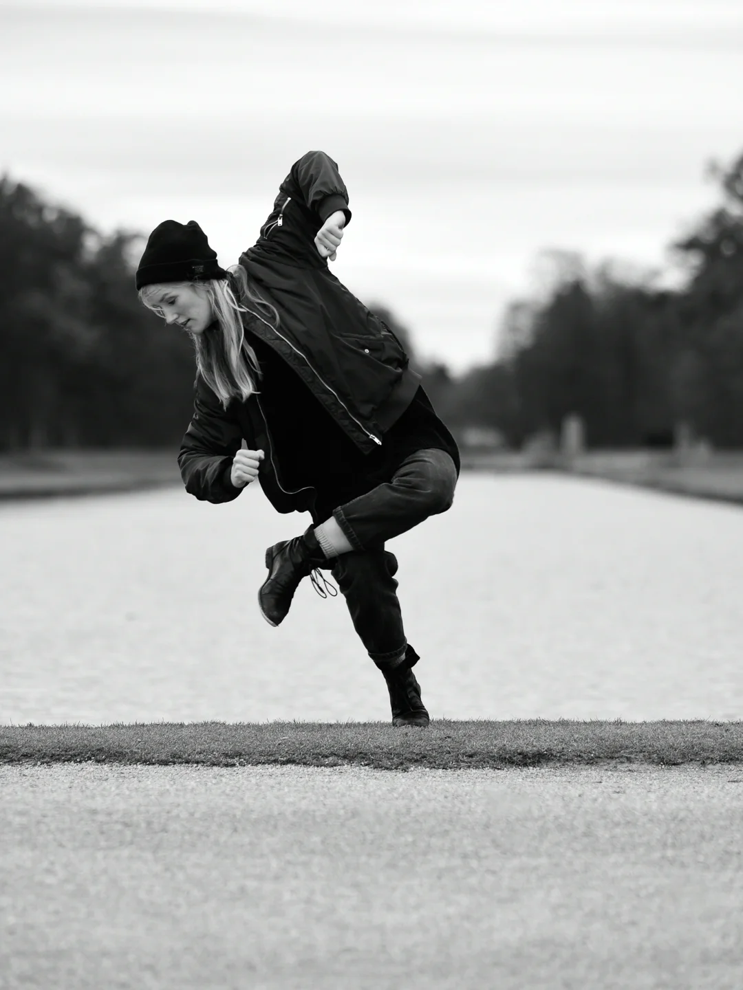 dancer in garden 2.jpg