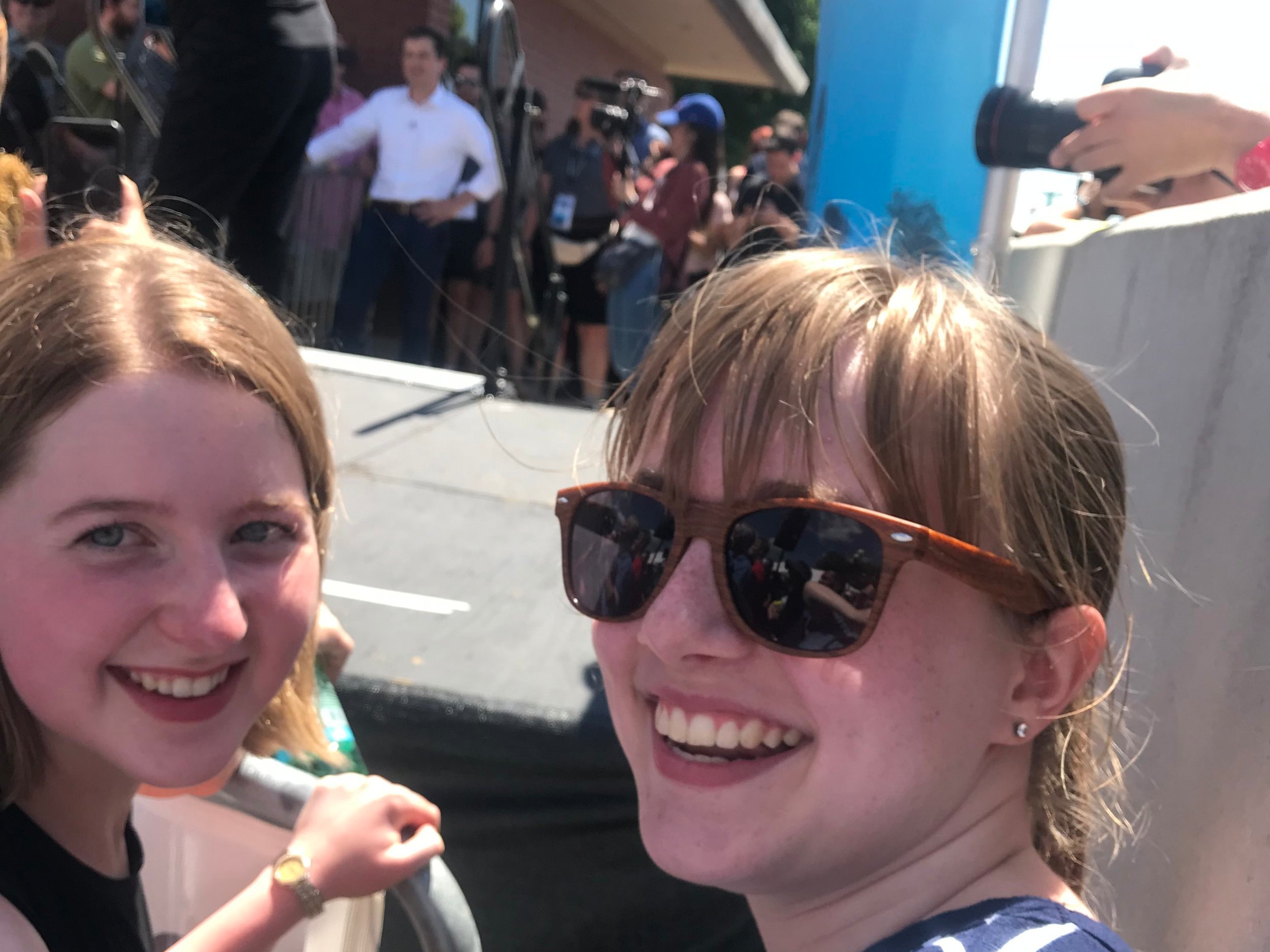 New Grinnell College roommates waiting for an hour in the hot sun for Mayor Pete.
