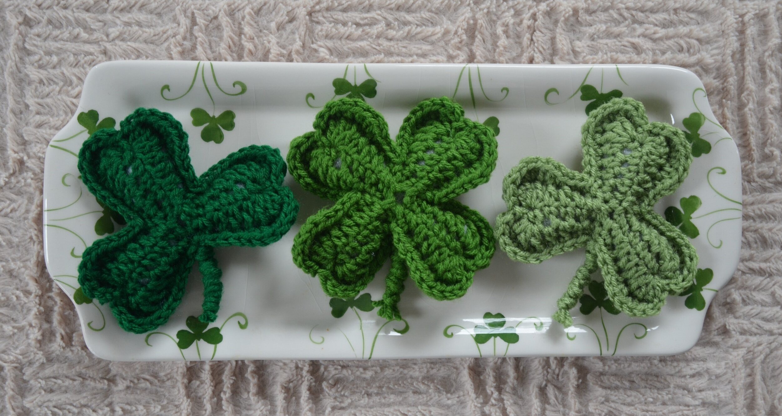 Lucky Clover Crochet Pattern - Julie Measures