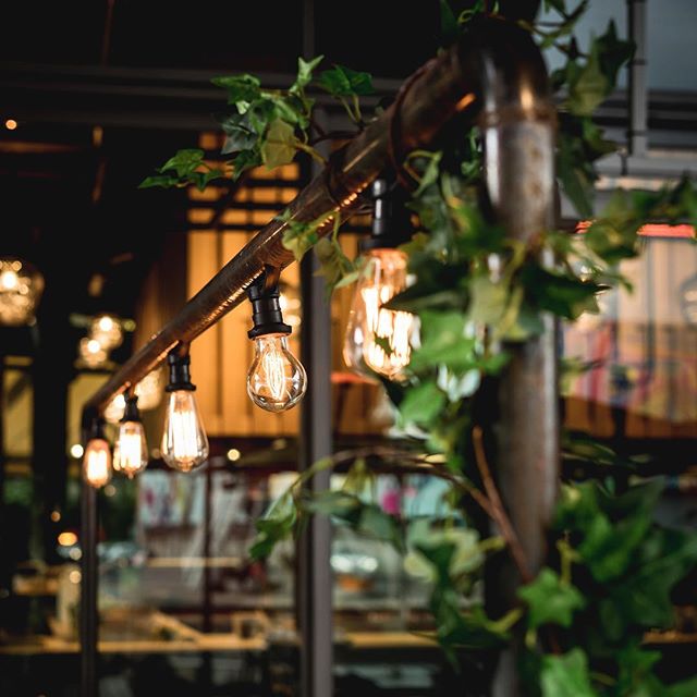 35 degrees is basically patio weather in Minnesota. What&rsquo;s your first stop in the Twin Cities when patio season is finally here?? -
-
-
-
-
-
-
-
#minnesota #minneapolis #minnesotafoodie #foodie #foodiesofinstagram #minneapolisfoodie #patio #re