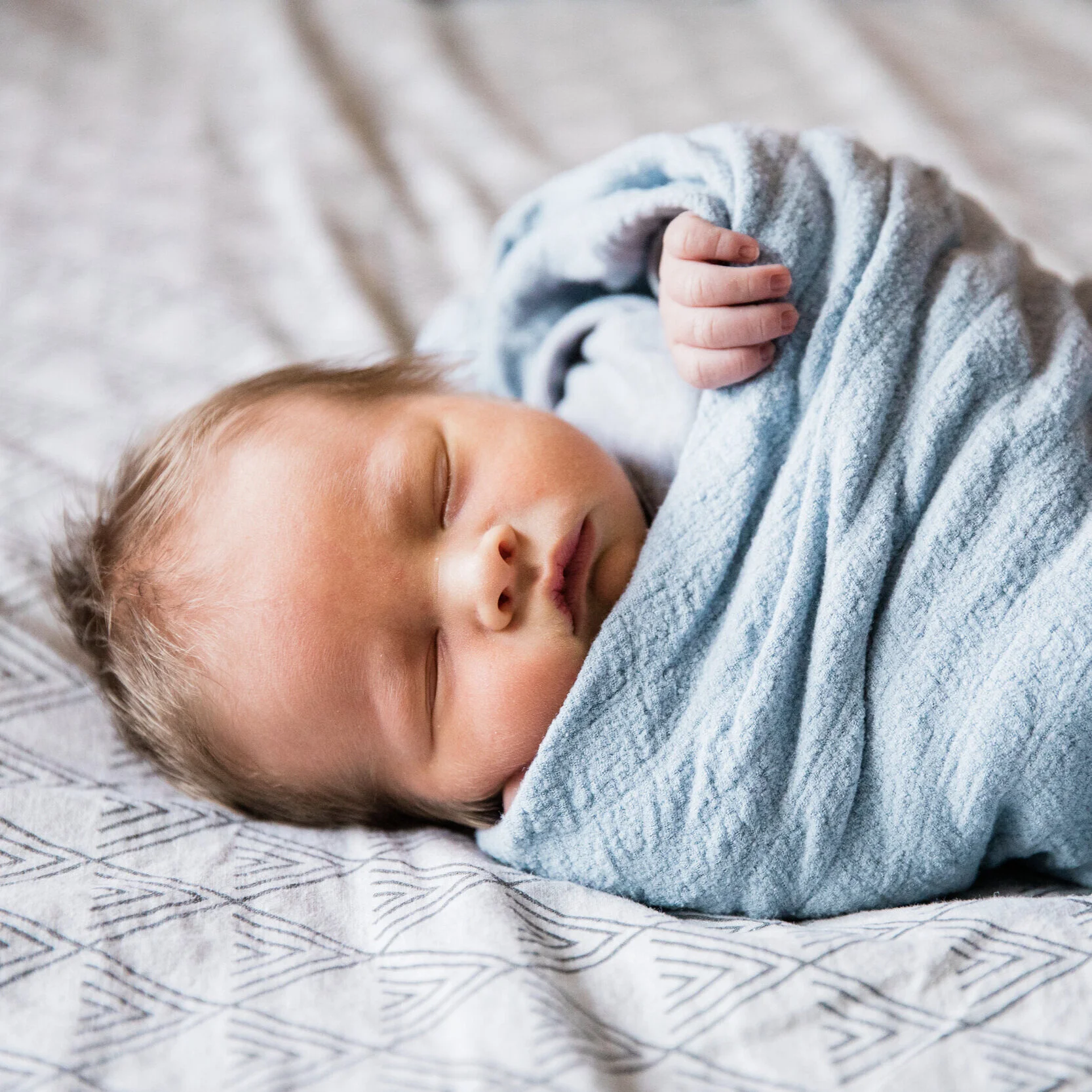 3 Tips for Taking Your Own Newborn Photos
