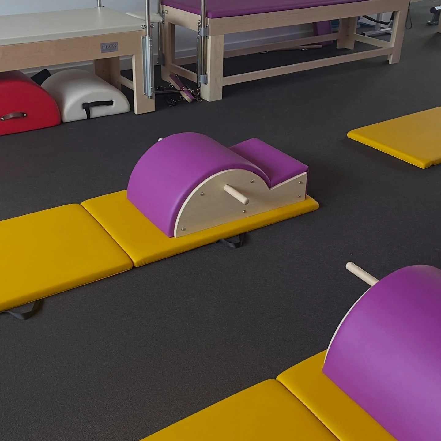 Are you in need of a mid week pick up? We have spots available in our Wednesday evening classes at 5pm and 6pm.
Book in via the website or Momence App and feel great for the rest of the week.