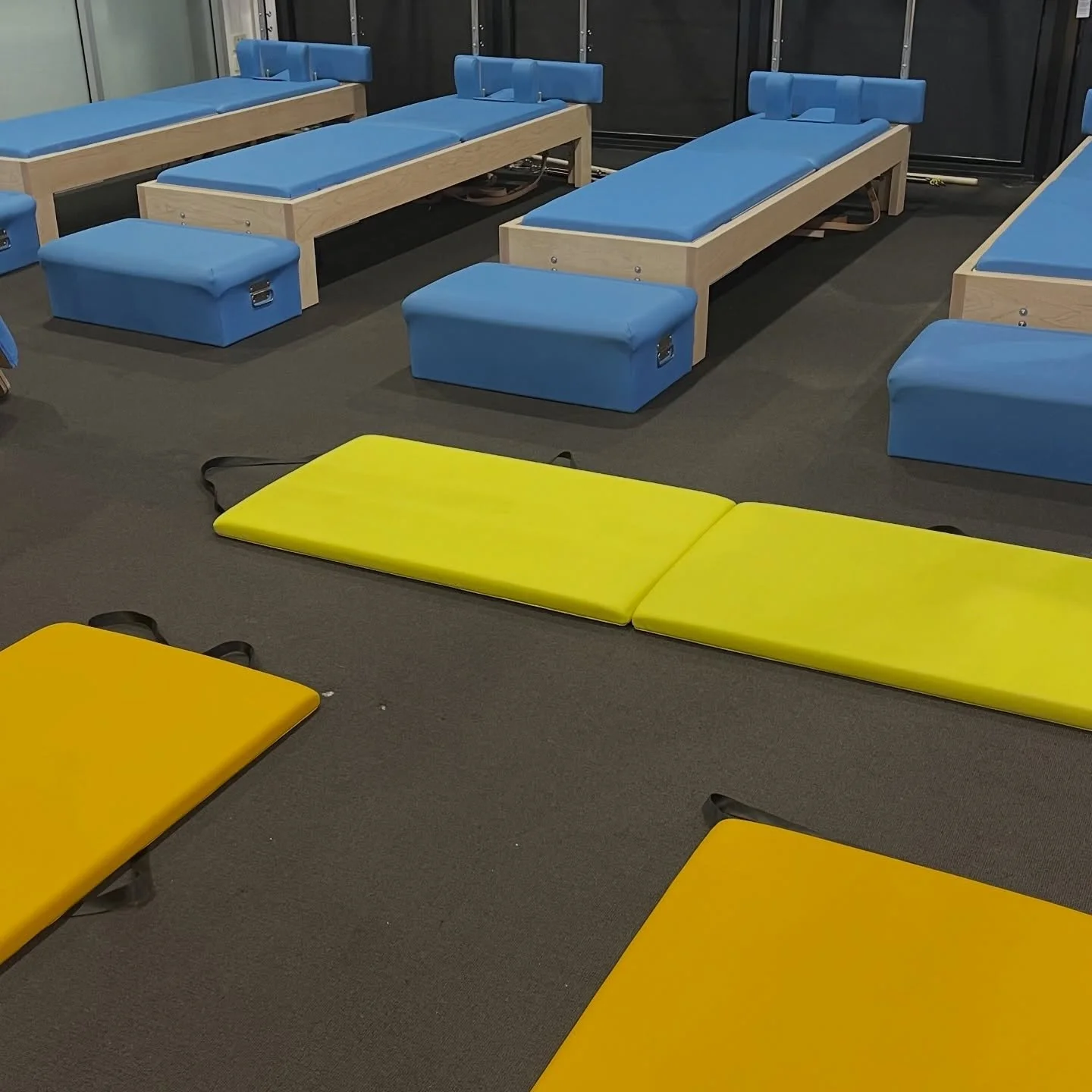 Our Matwork classes can now accommodate more bodies. Which is great for you.
More chances to move. More reasons to bring a friend. More juicy mobility. More feel good vibes.
Matwork is also on the schedule more than ever! With morning and evening cla