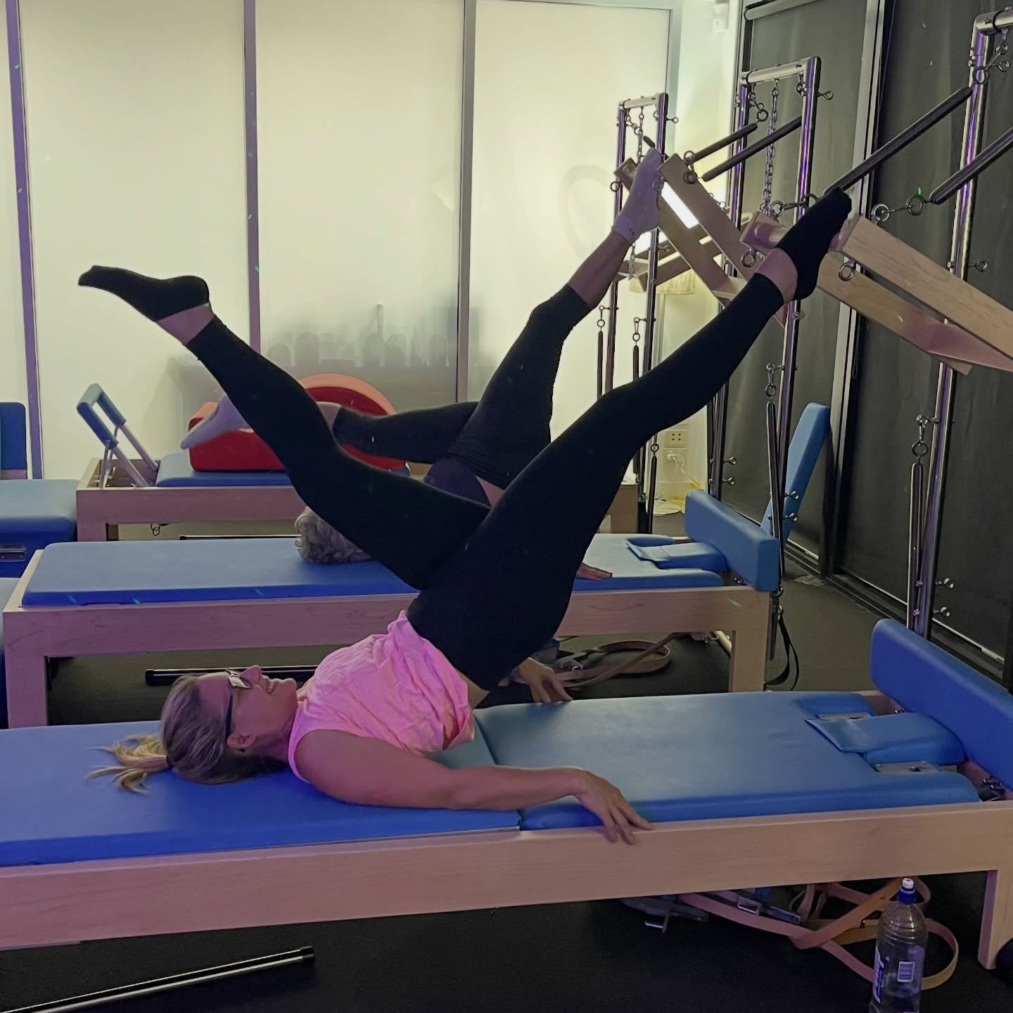 It&rsquo;s supposed to be fun. Life, fitness, Pilates. All of it.
If you&rsquo;re not having fun, what&rsquo;s the point?
Three classes on tonight so you too can have some fun 😉
5pm - Reformer
6pm - Beginner Matwork
7pm - Reformer