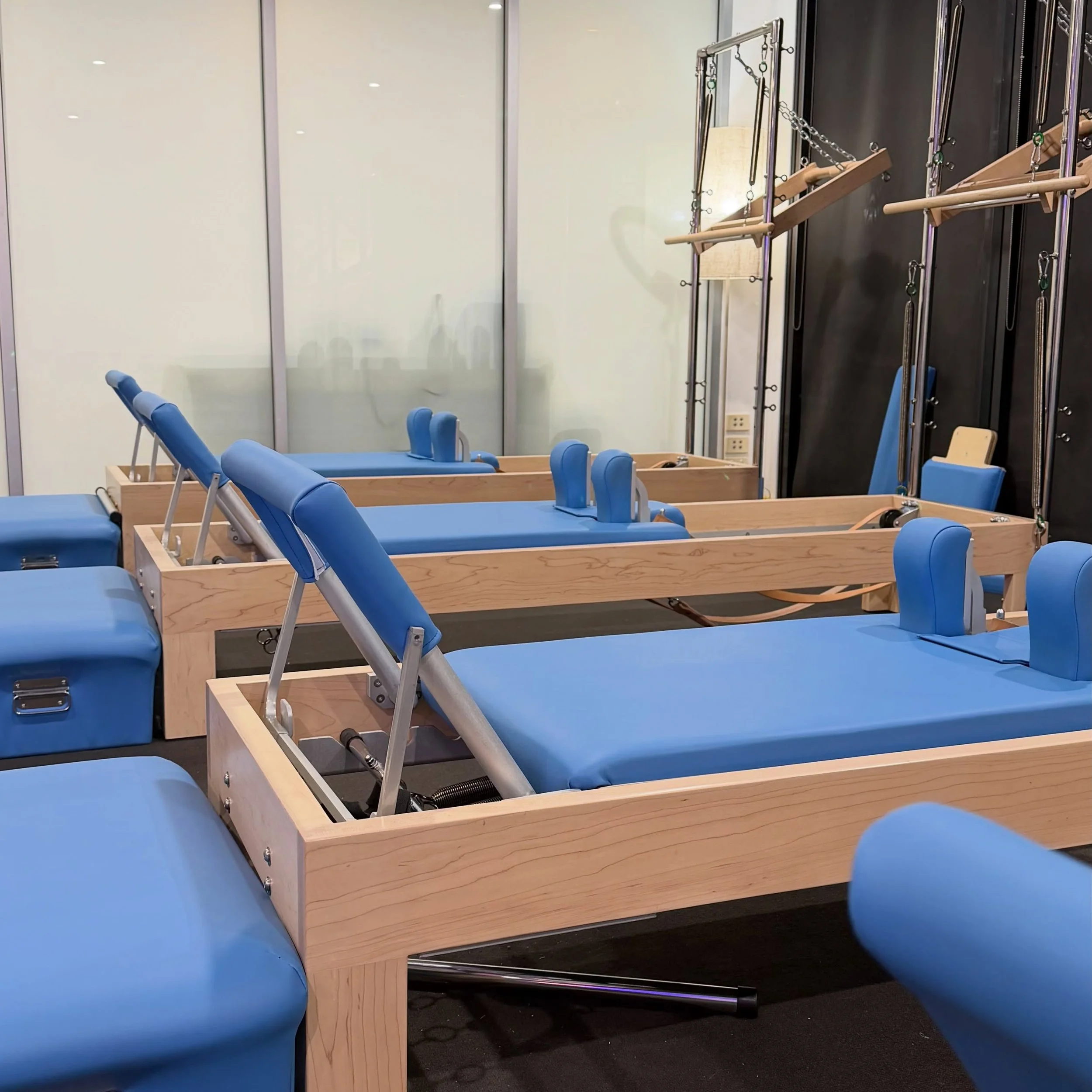 Reformer is the piece of apparatus that is most commonly associated with Pilates. You&rsquo;ve seen it in reels and shorts and maybe have an idea of what it is.
But have you really given it a try? Do you really understand the depth of what this piece