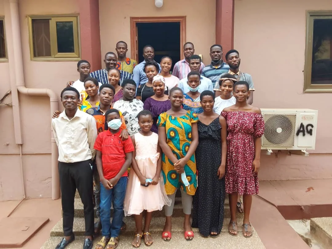 Studenten voor het eerst sinds corona weer met z'n allen bij elkaar