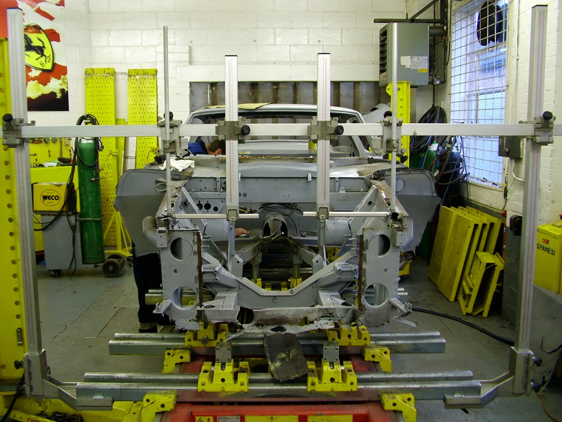 The Moto Technique chassis alignment centre with state-of-the-art digital scanner and jig.