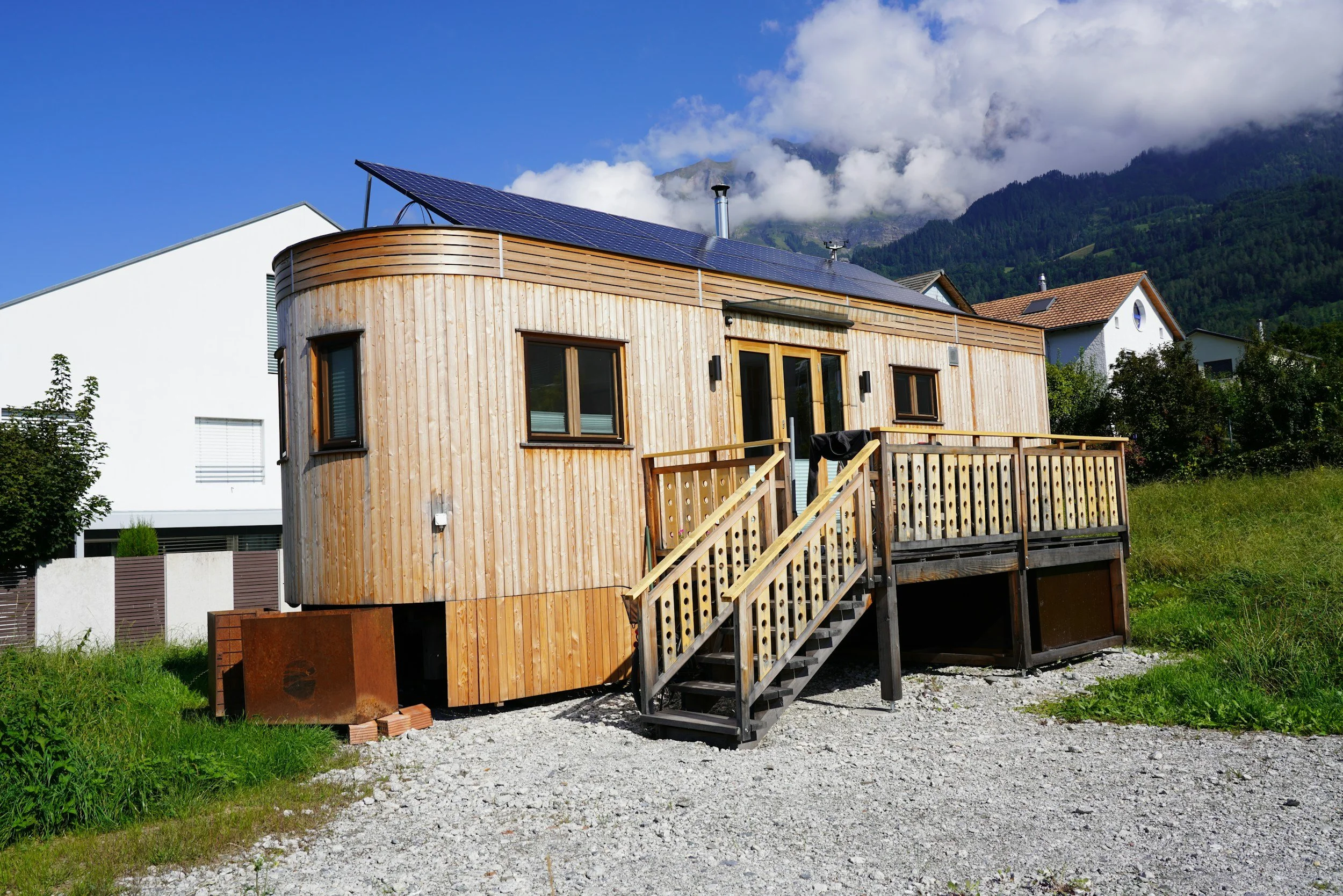 The Planning Loophole That Allows Sleeping Accommodation in Outbuildings (When Built in Transportable Sections)