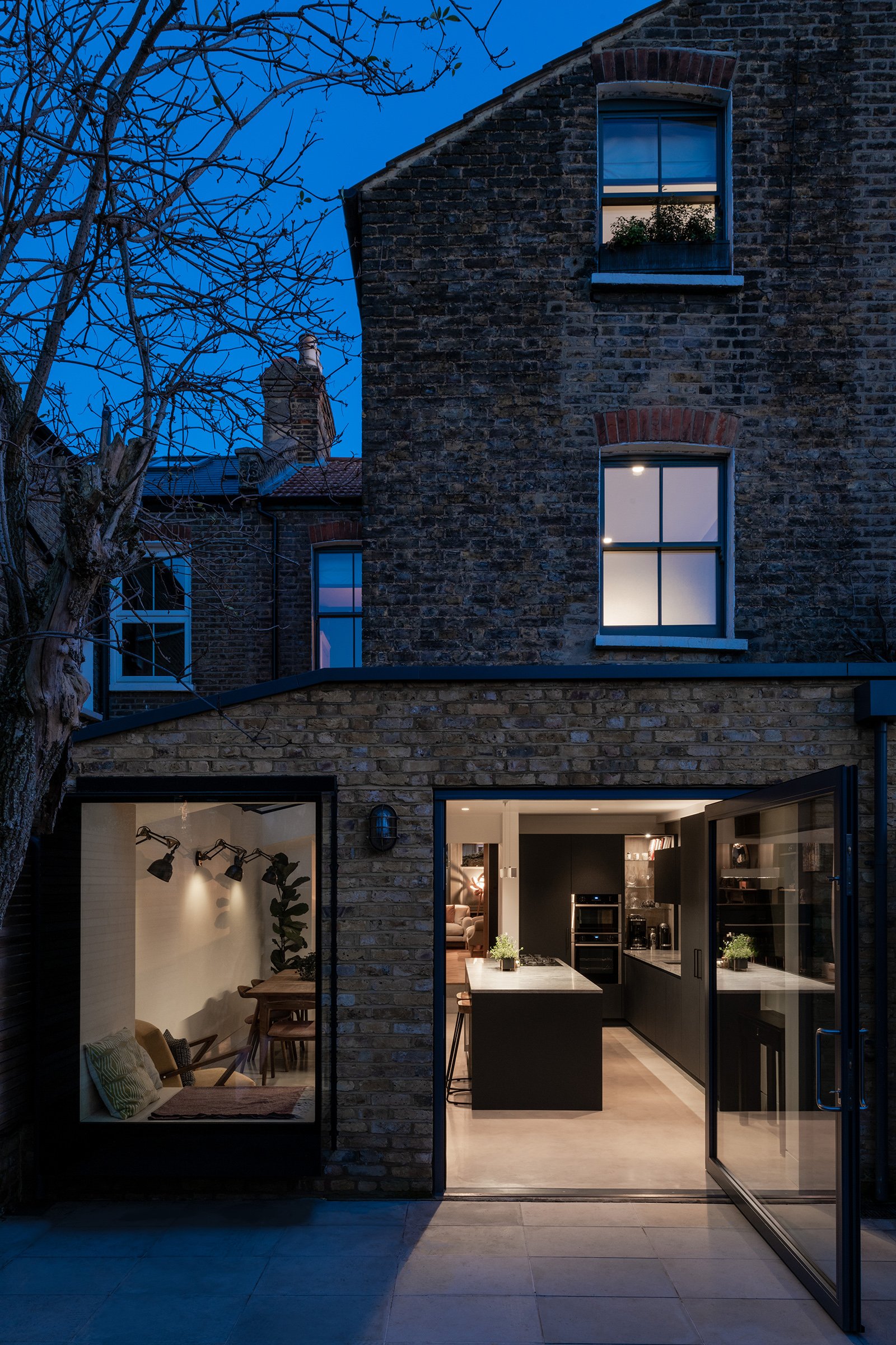2-mcdowall-road-victorian-house-extension-interior-design-architecture-london-uk-rider-stirland-architects.jpg