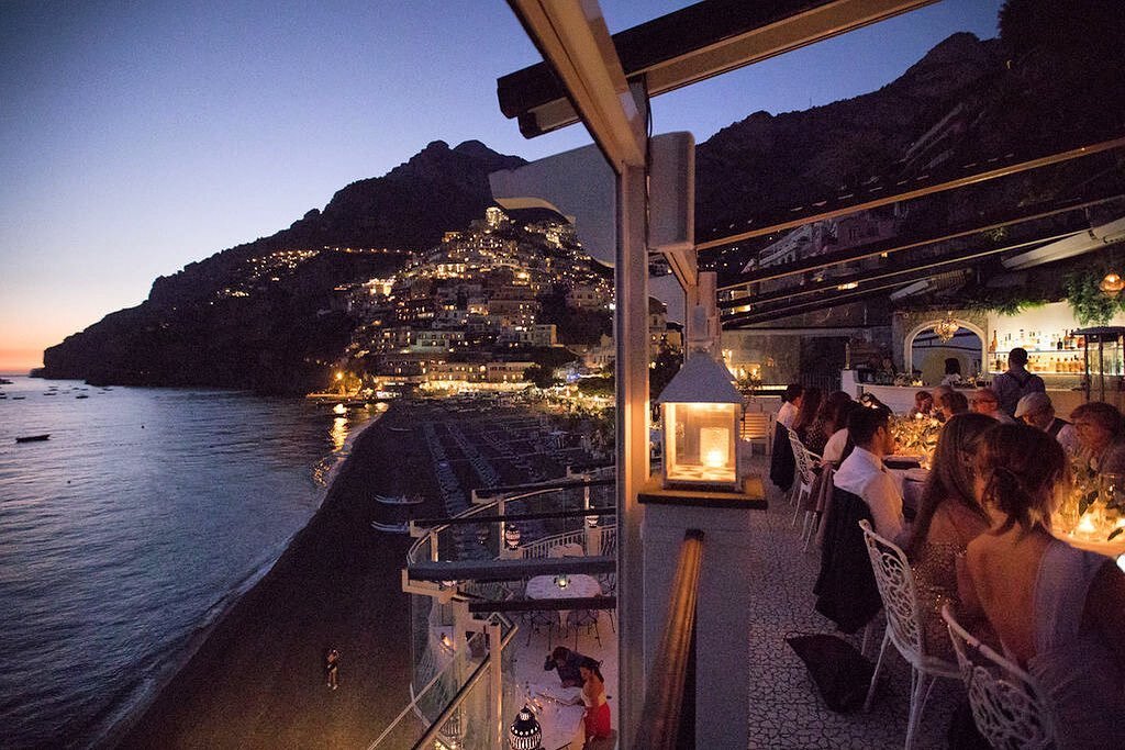 A warm evening breeze, your closest family and friends, the clink of a wine glass, fine Italian dining, the most spectacular backdrop and the opportunity to say &lsquo;we got married in Positano, Italy.&rsquo; 🇮🇹

I&rsquo;d say this is what wedding