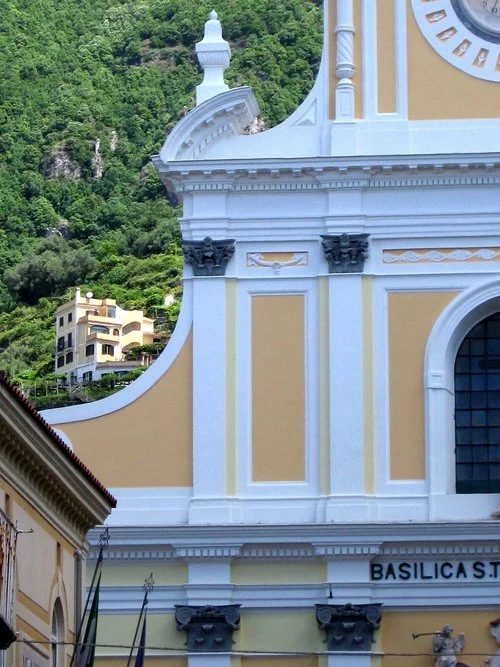 casa+e+chiesa.jpg
