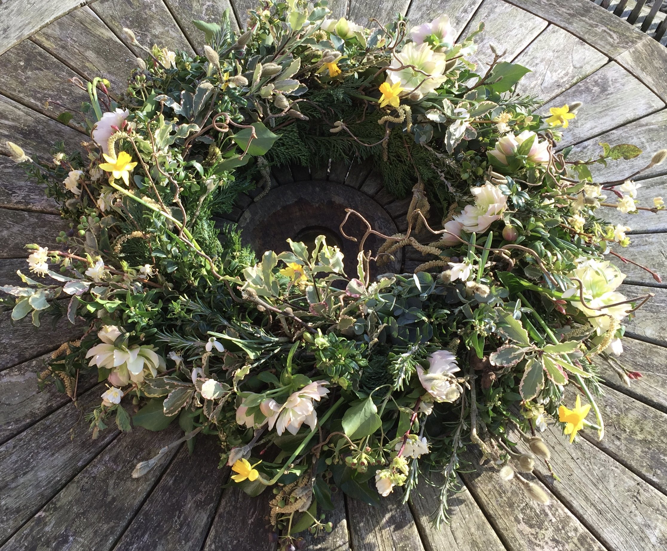 Natural biodegradable funeral wreath 