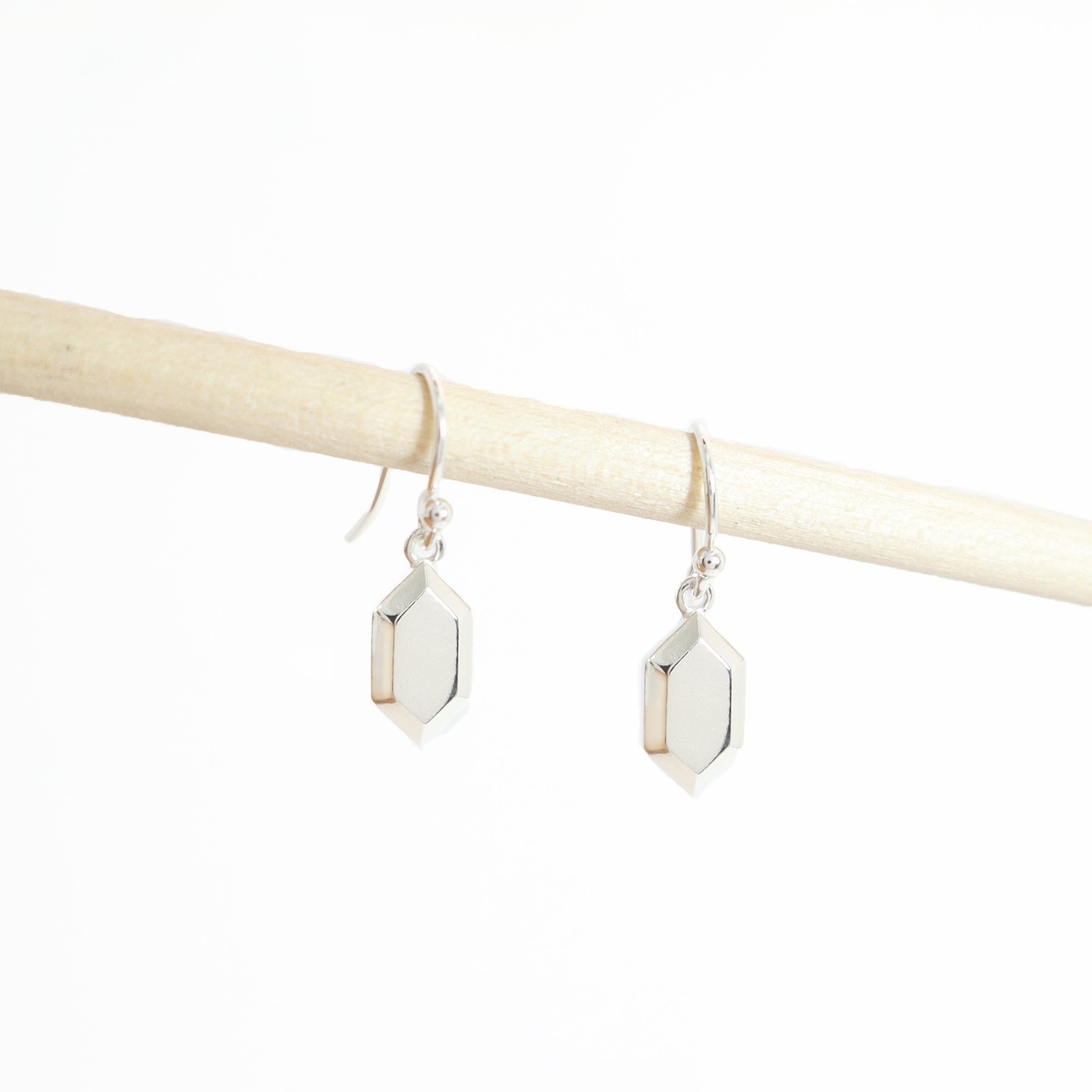 Rupee stud w ear hook.jpg